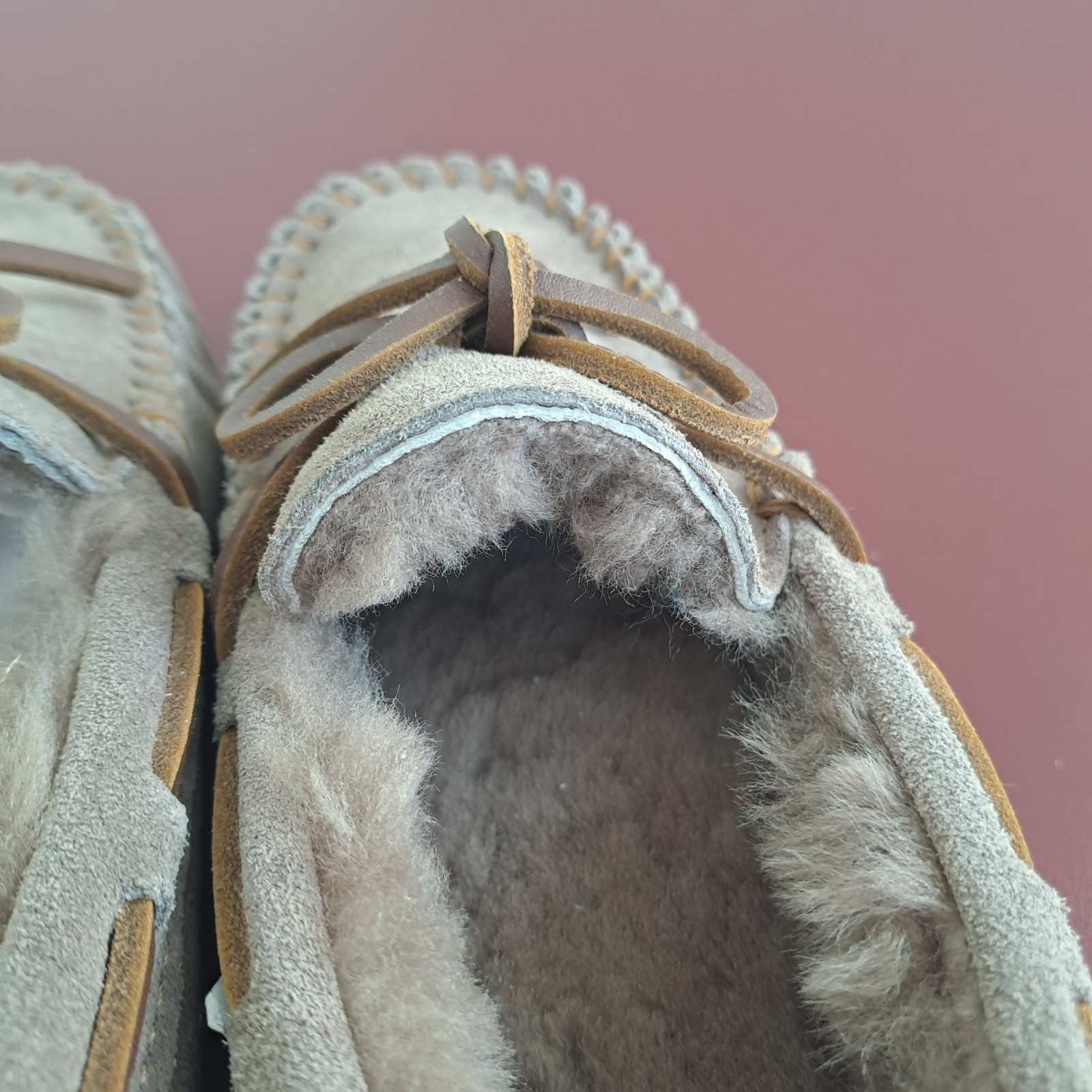 EMU Australia Amity Mocassin Slippers Women 6 Men 5 Taupe Sheepskin Cozy Unisex