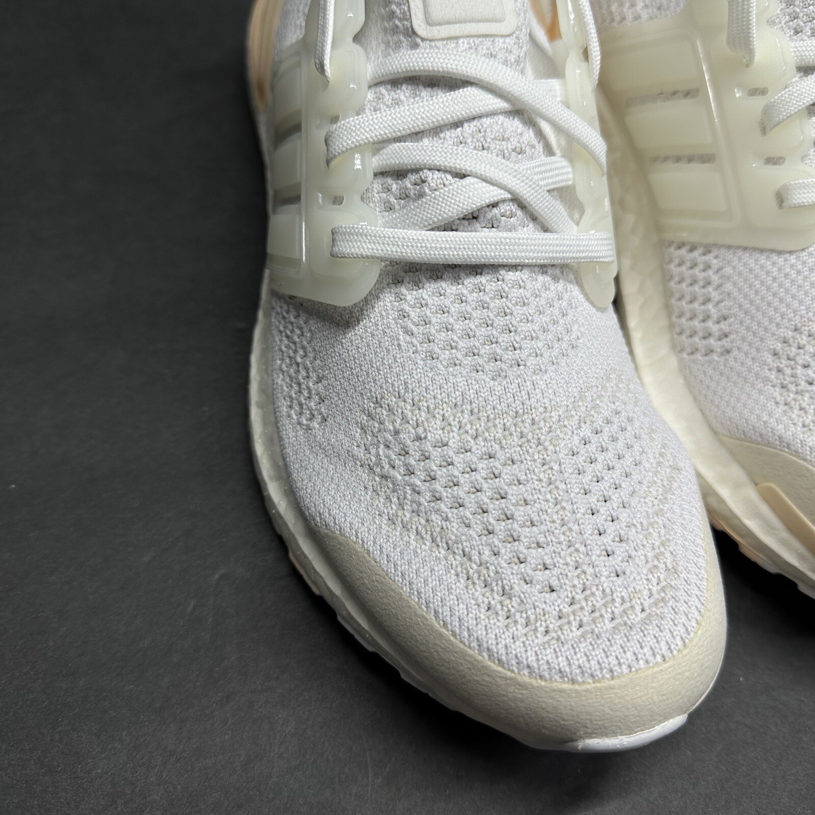 Adidas UltraBoost 19.5 DNA Running Women’s Size 8.5 White Beige GZ6469 NBY