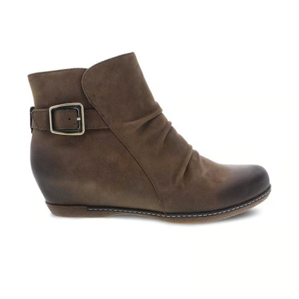 Dansko Women’s Lia Low Bootie Mushroom Size: 36 (5.5-6) NWB D/F