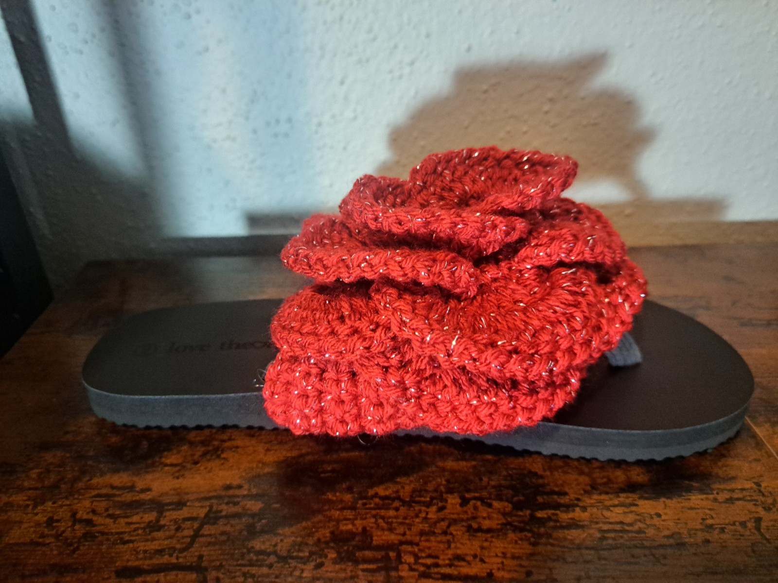 Women’s Size 9 Sandals With Handmade Crochet Red Sparkle Gemstone Rose