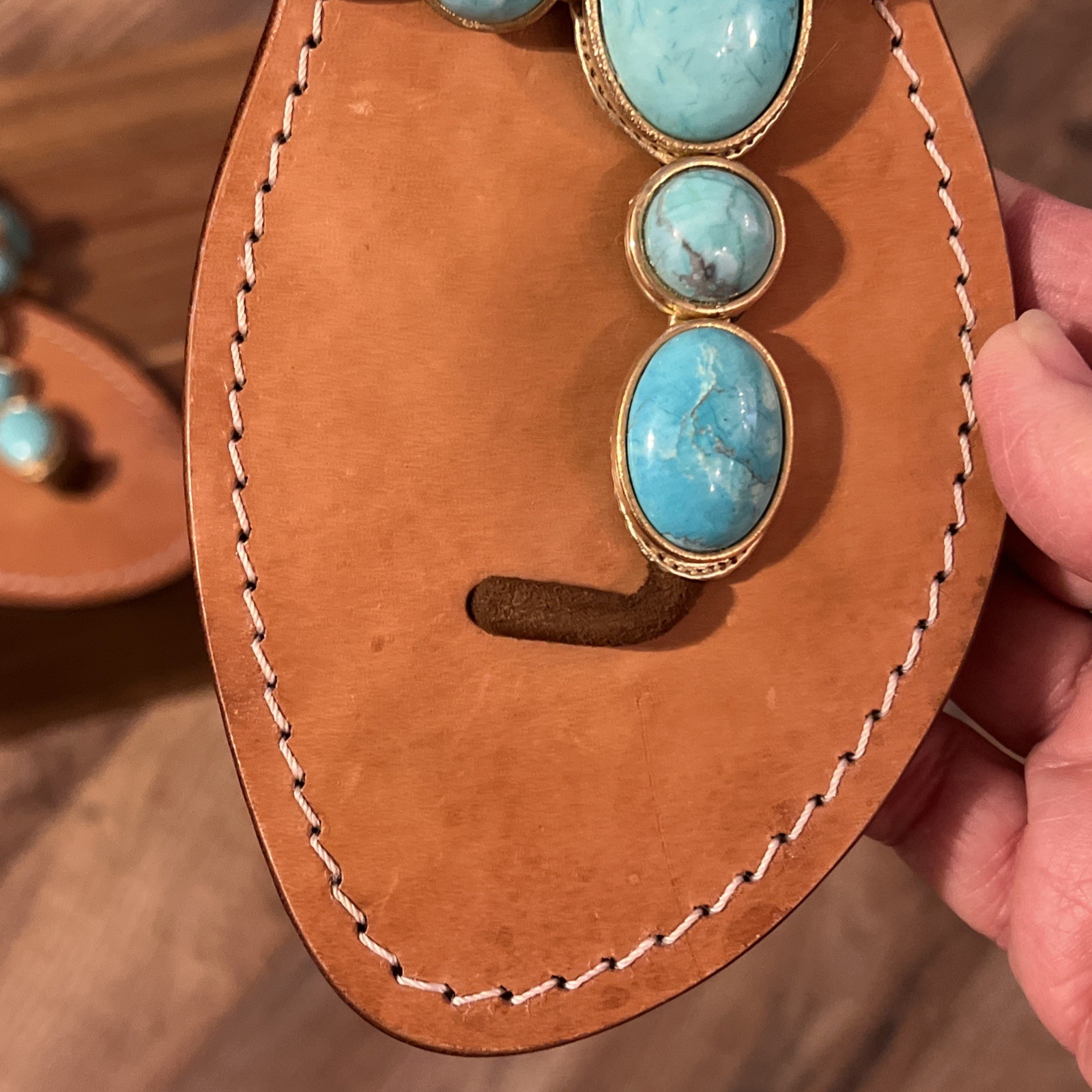 Mystique Sandals Womens Turquoise Gold Leather Sole Wood Heel Sz 10 Indonesia