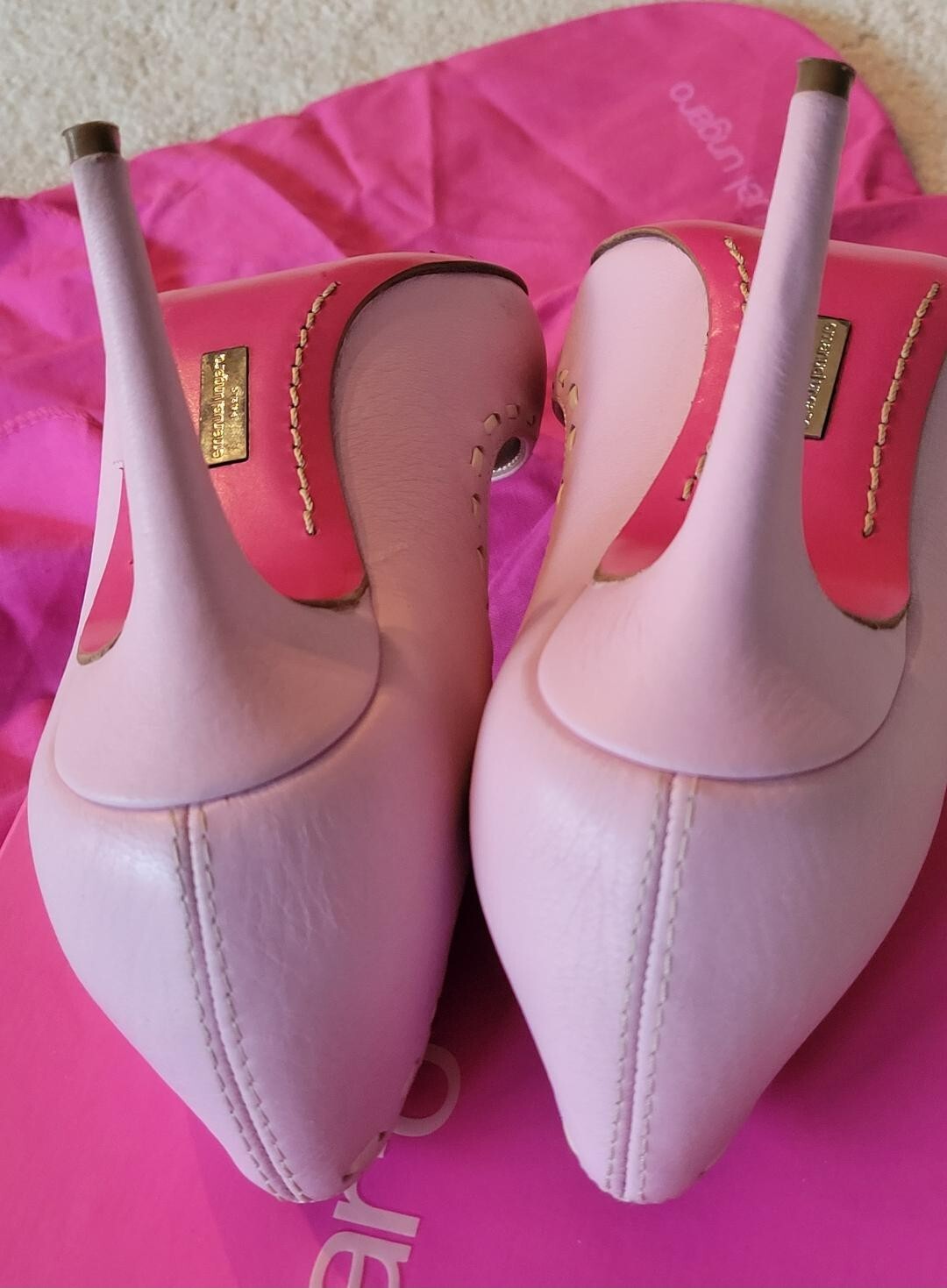 EMANUEL UNGARO PARIS 9cm/ 3.5” heels Light Pink soft leather Pumps – Sz 7M