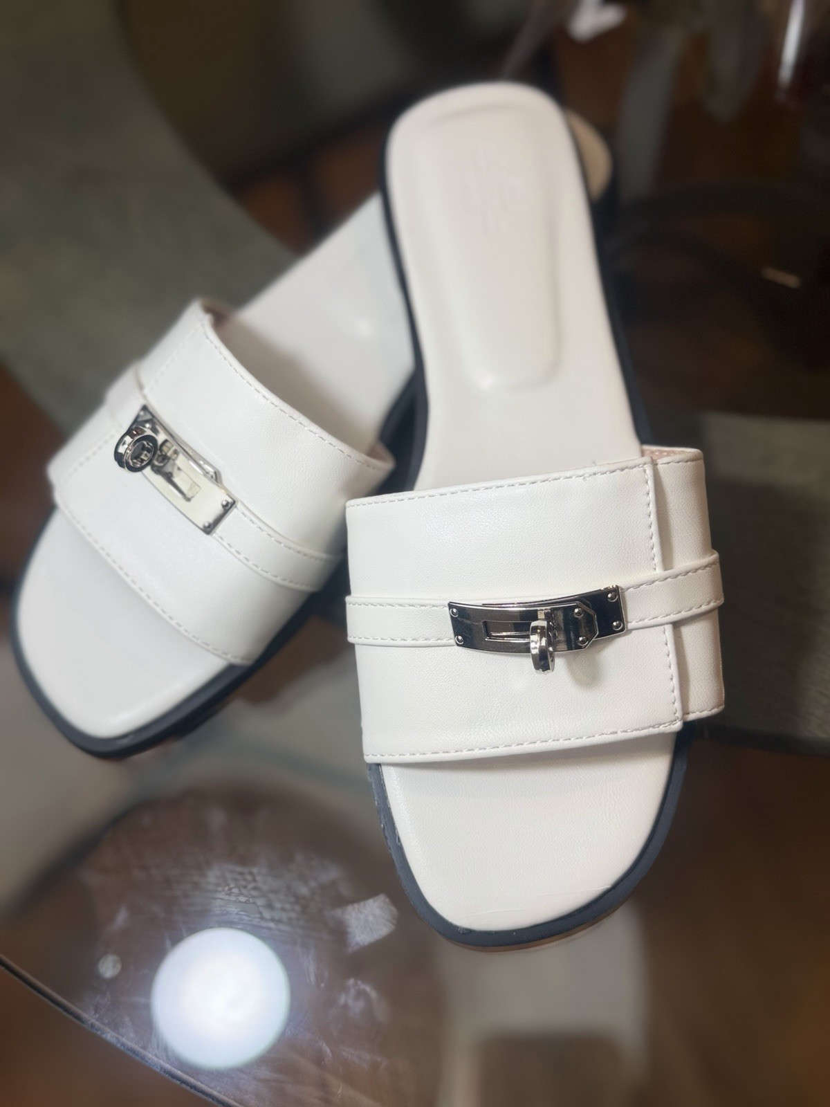 Hermès Women’s White Slide Sandals Faux Leather Logo Buckle Accent Slip-On US 8