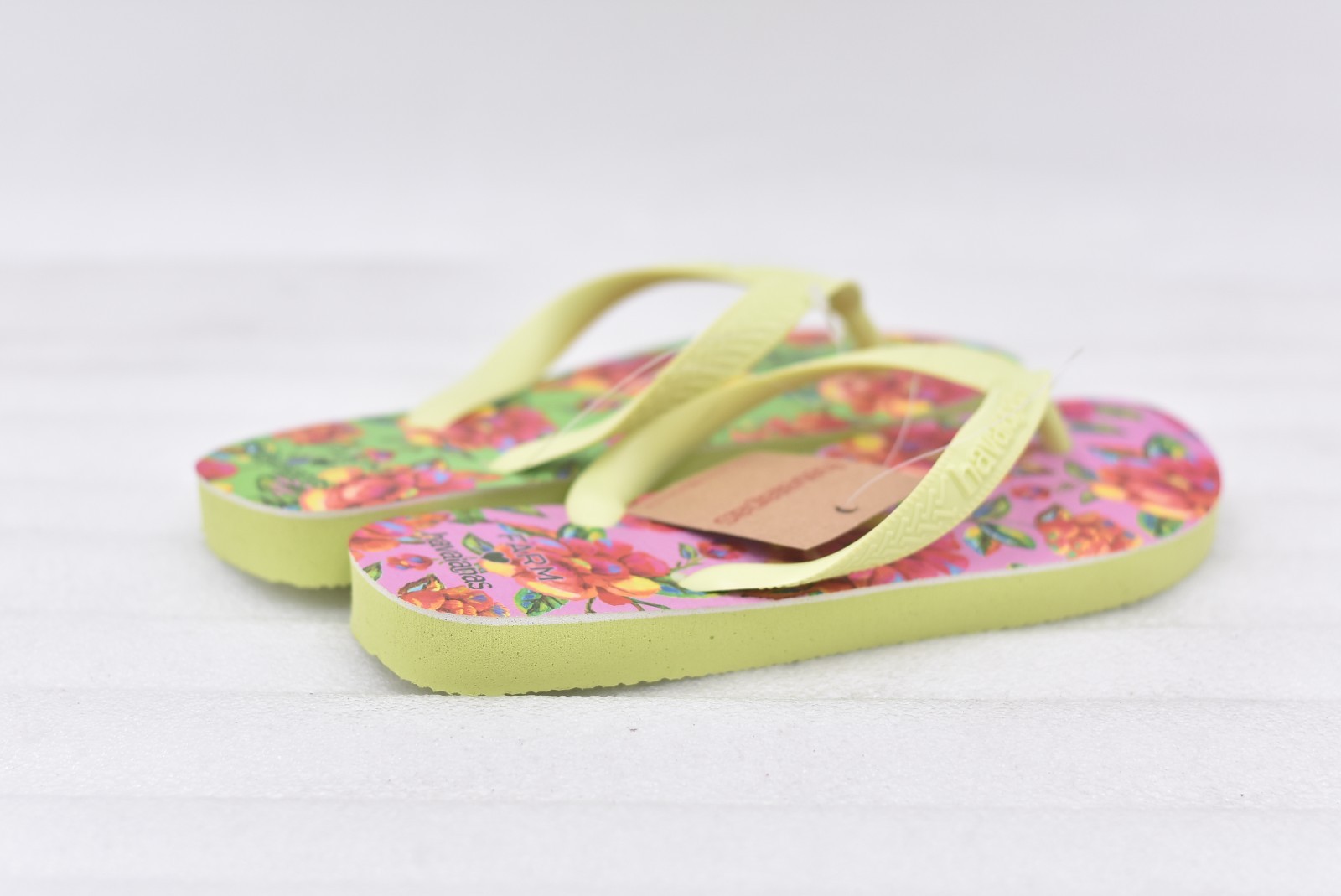Womens Havaianas Classic Flip-Flop Sandals – Matcha Green Size 6 (EU 37-38)