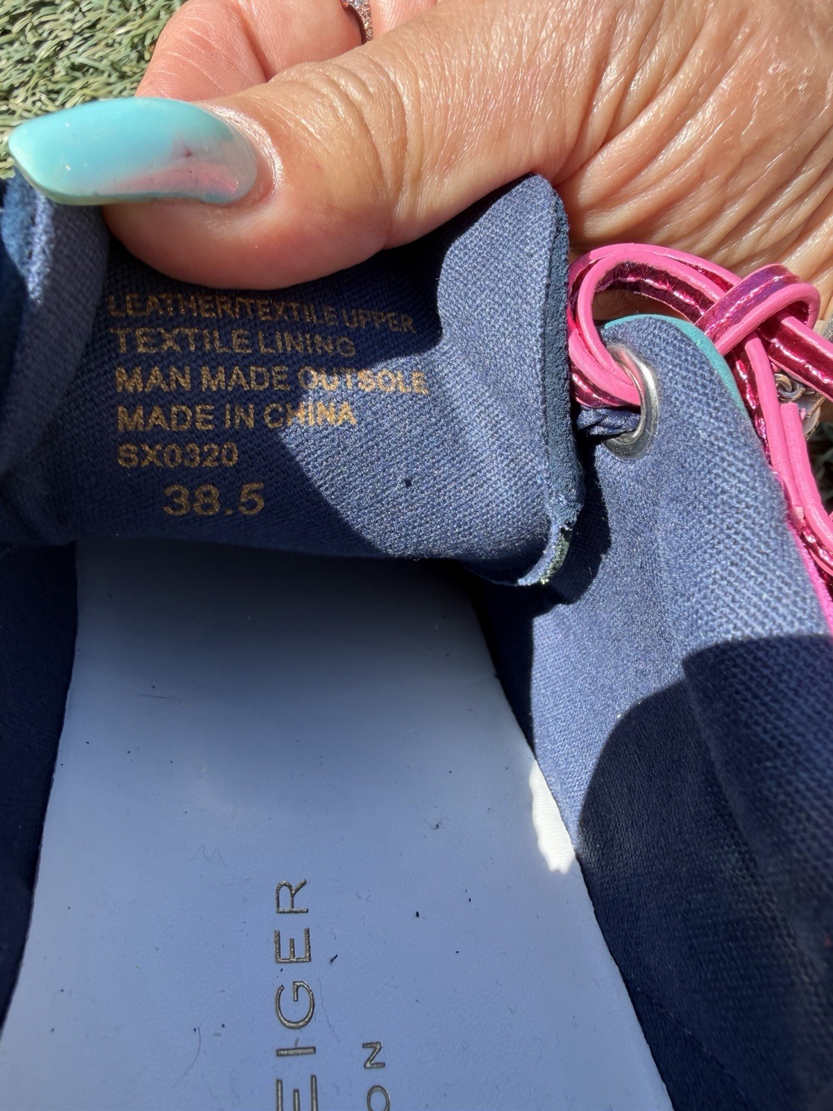 Kurt Geiger London Southbank Tag sneakers Vibrant Color Suede W Charm Size 38.5