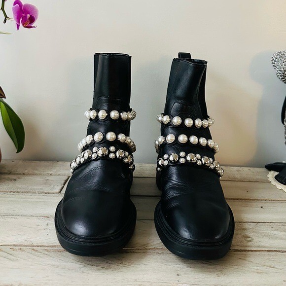 Zara Black Pearl-Embellished Strap Leather Ankle Boots – 6.5