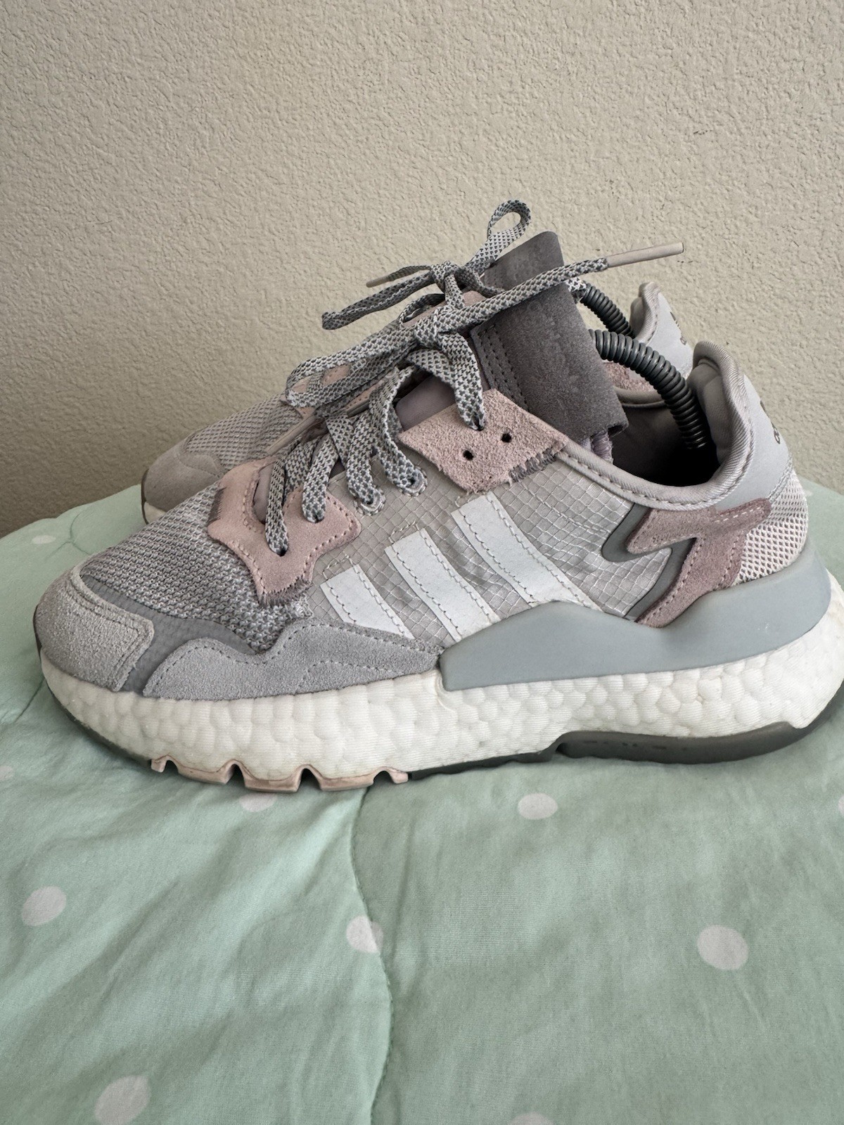 Adidas Nite Jogger Boost Grey One/Cloud White/Pink Tint Mesh Sneakers size 6