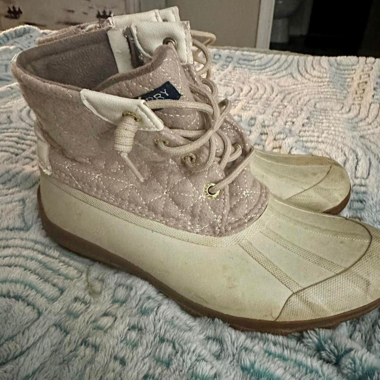 Sperry Saltwater Quilted Duck Boots Cream Size 7