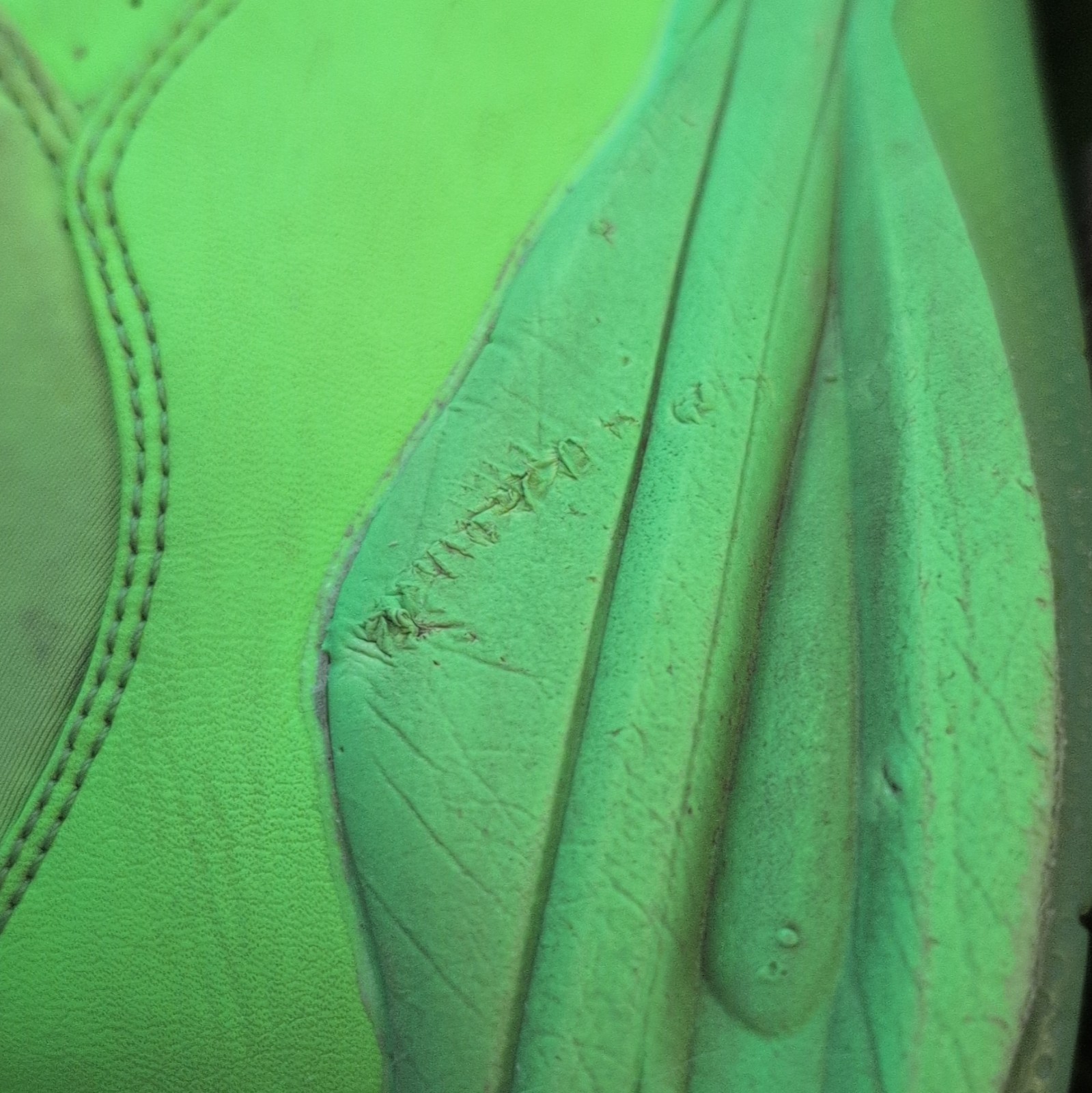Clove Women’s Athletic Sneakers, Neon Green, Size 8