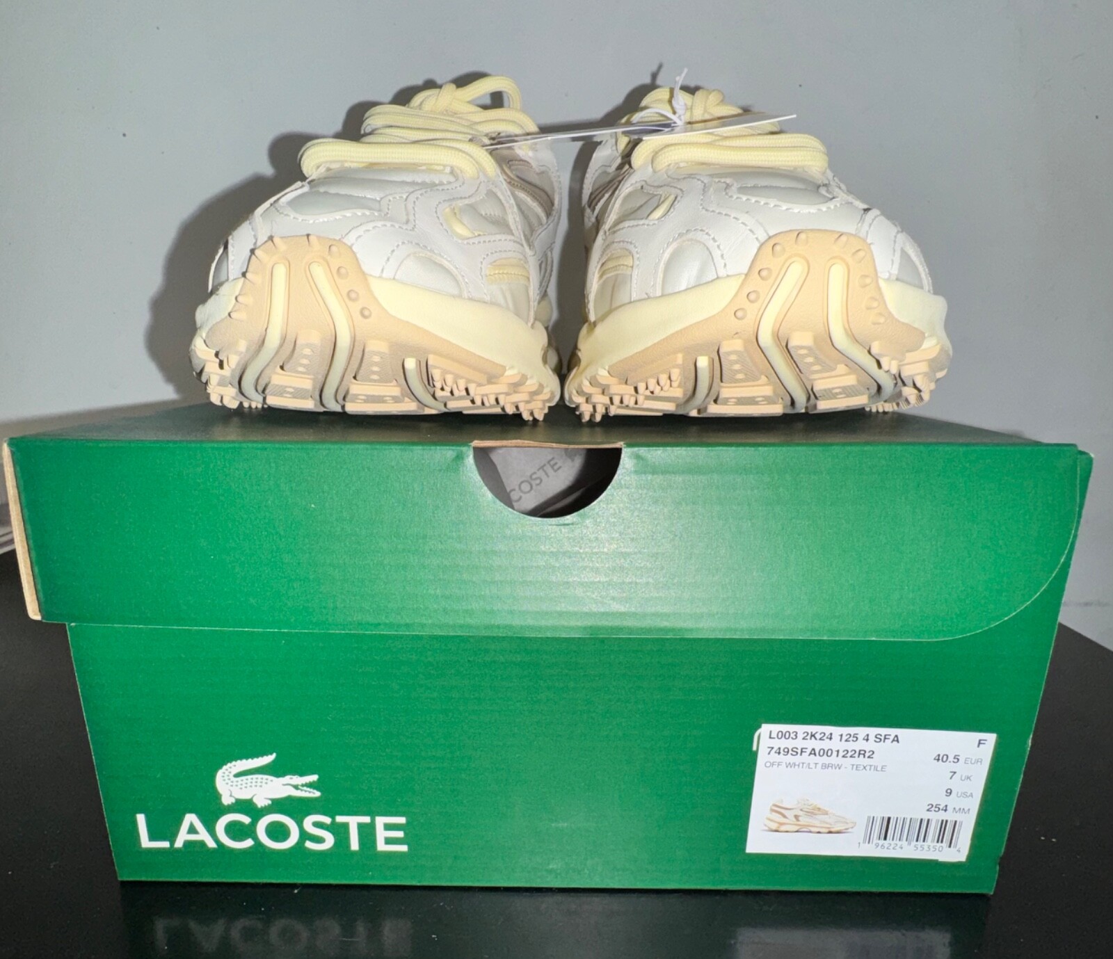 Lacoste L003 2K24 Women’s 2025 Sneakers Off White / Light Brown. Size 7 US