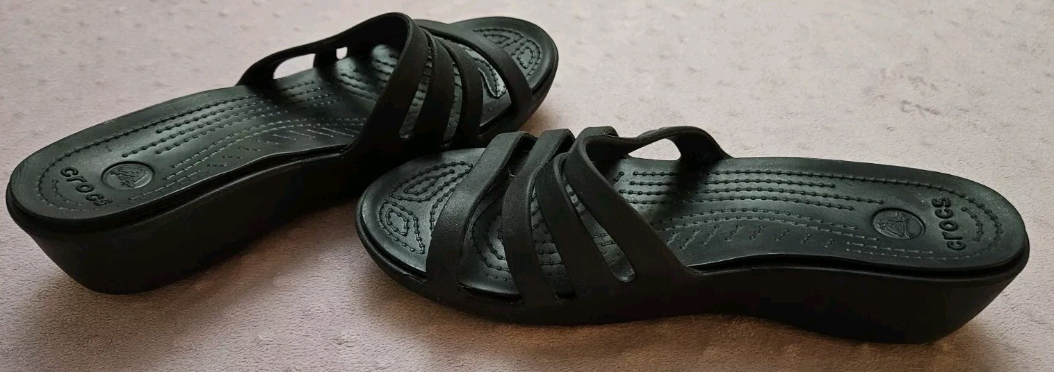 Crocs Rhonda Black Wedge Slide Slip On Strap Sandals Womens Size 9