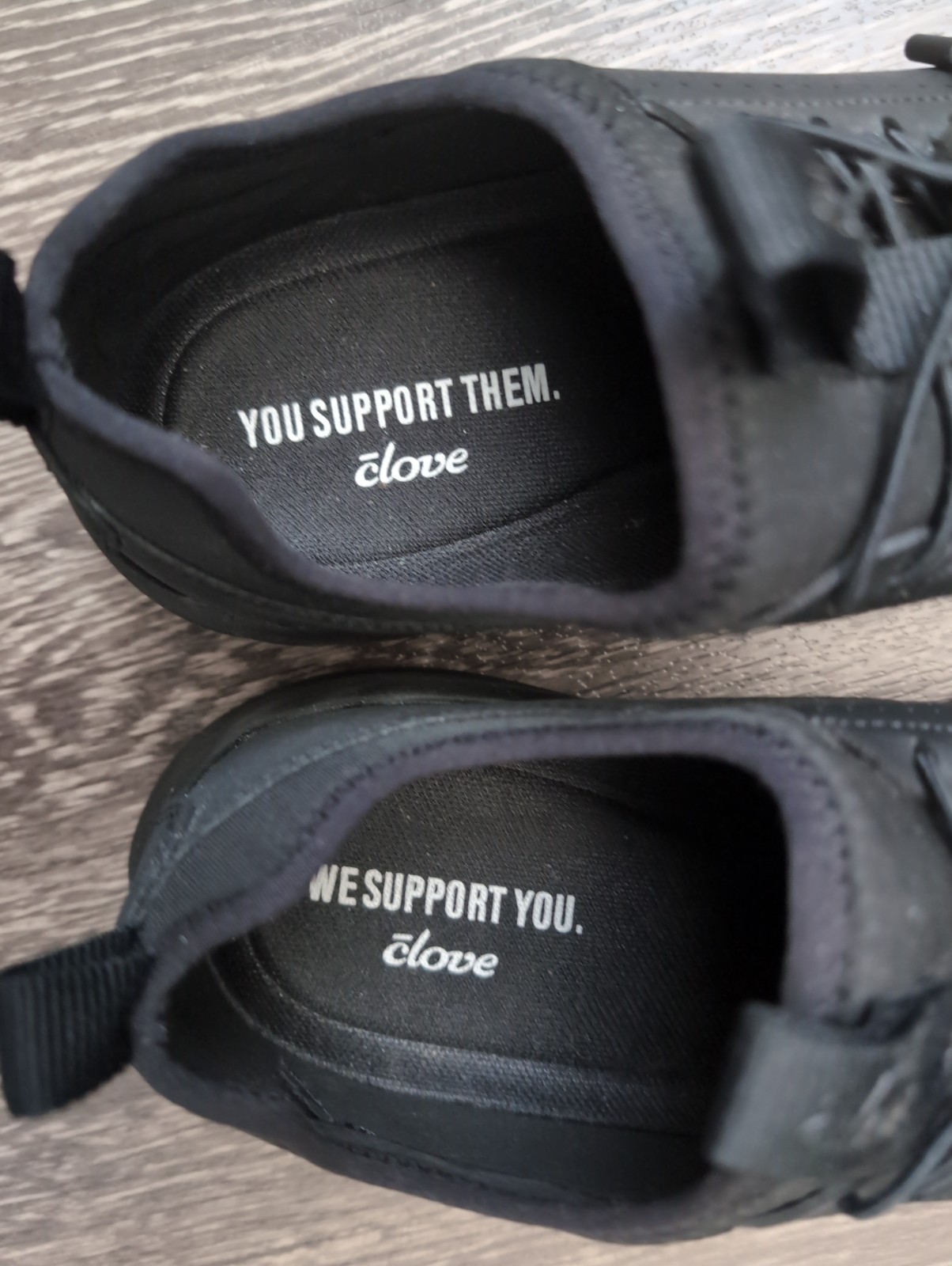Clove Black Sneakers for Nurses W10 Water Resistant, Comfort Support
