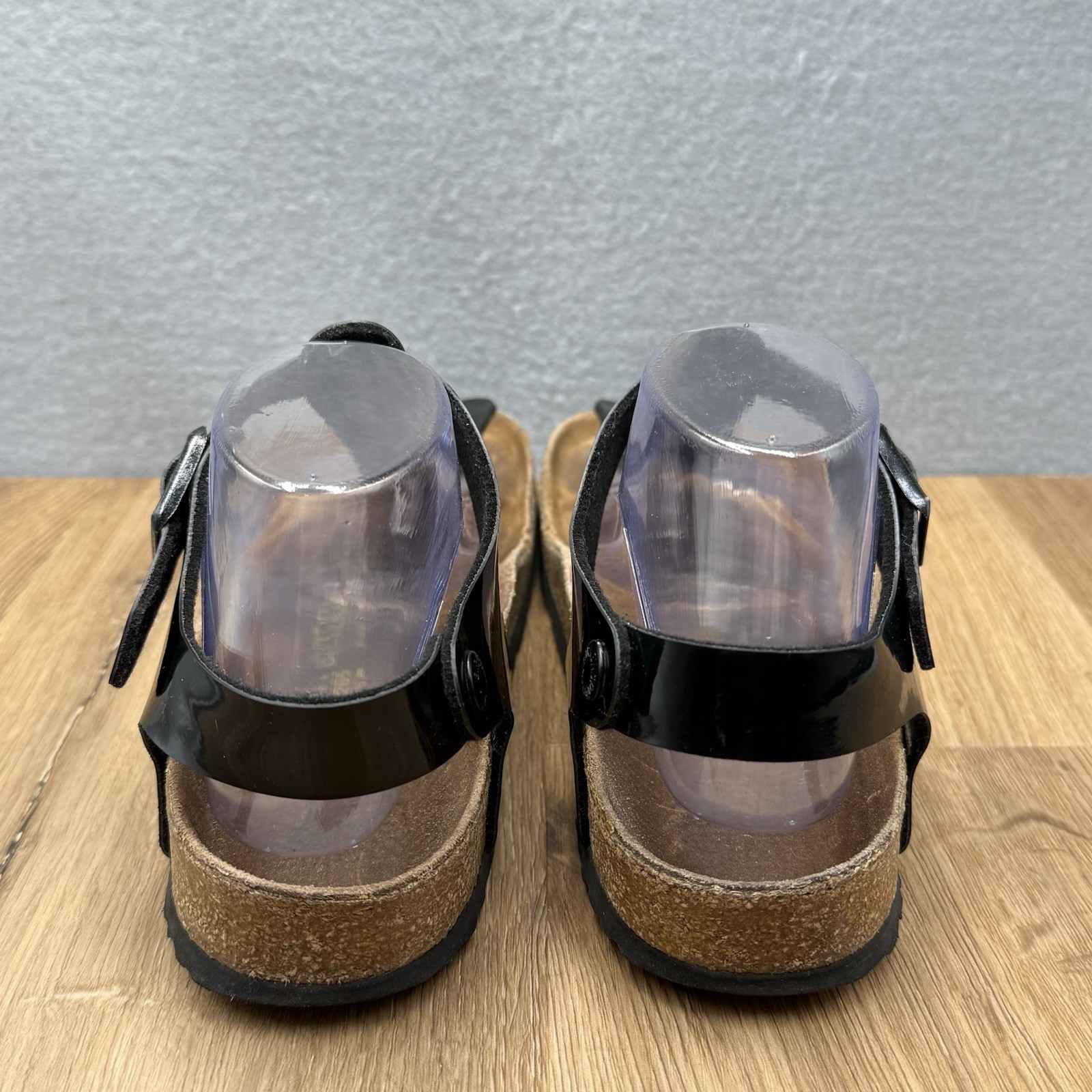 BIRKENSTOCK KAIRO BLACK PATENT LEATHER REGULAR/WIDE WIDTH LEATHER SANDALS SZ 41