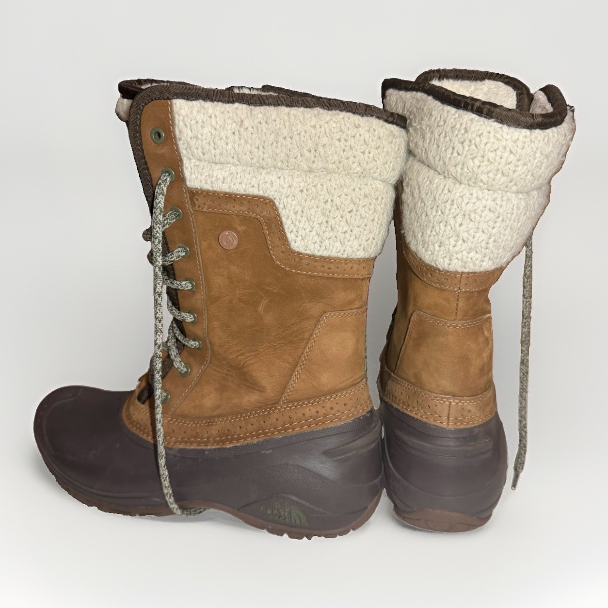 The North Face Shellista III Mid WinterBoots – Women’s Size 10 SEE PHOTOS WEAR