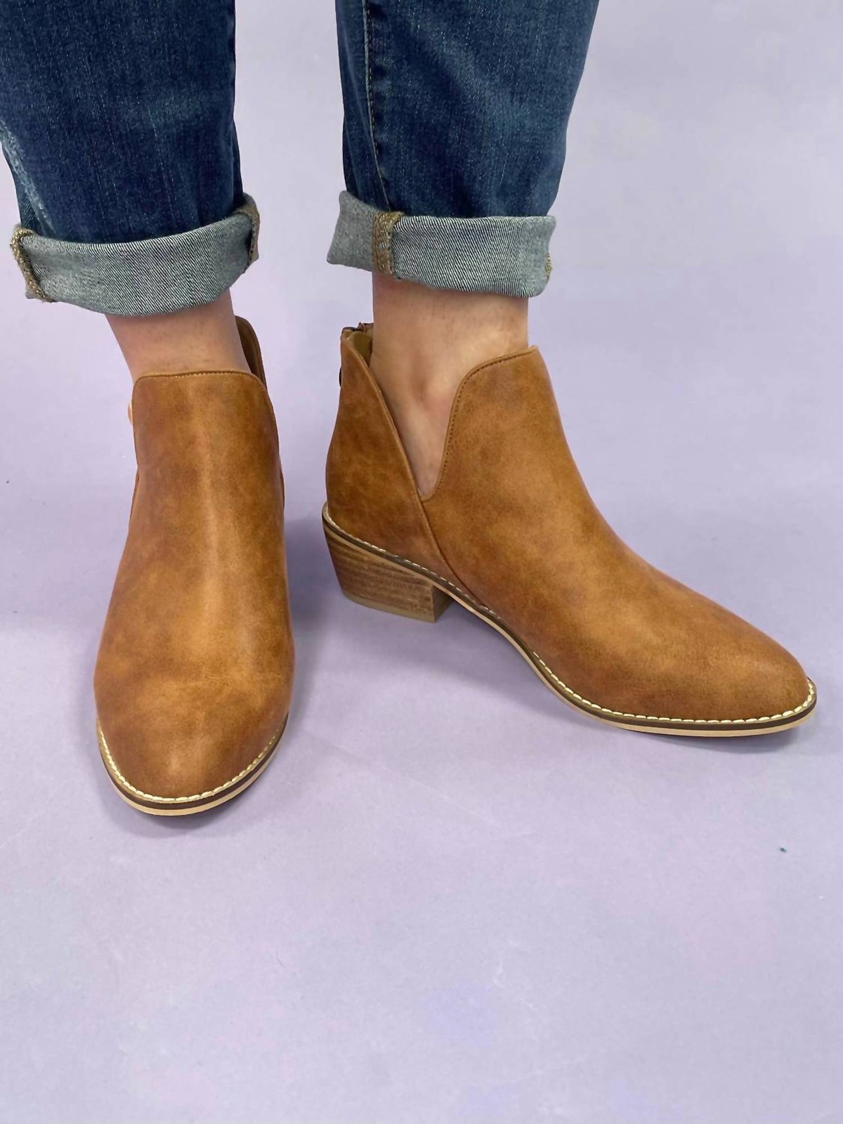 Corkys Footwear Women’s Vanish Bootie Size 8