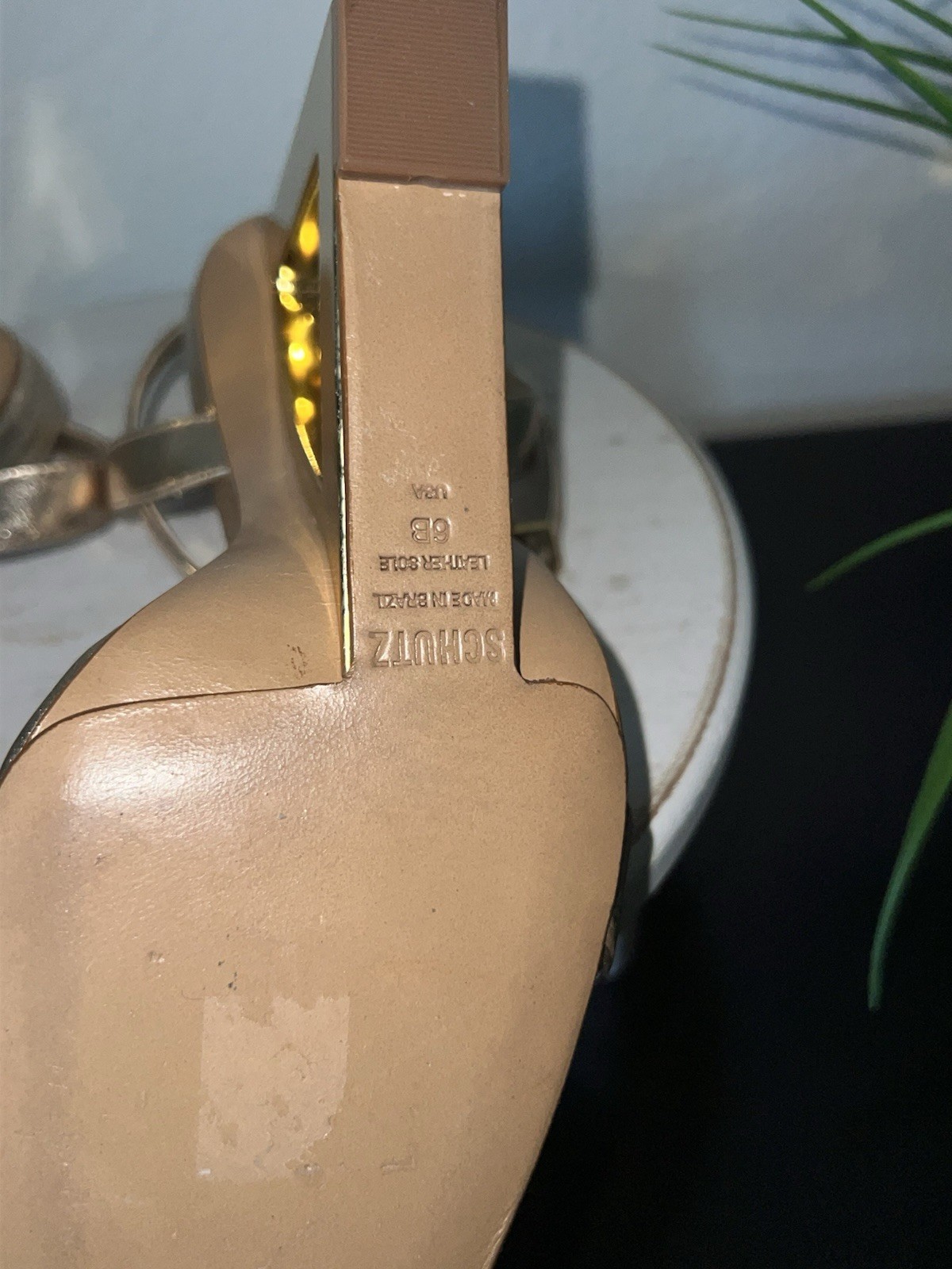 Schutz Filipa Gold Ankle Strap Wedge Sz 6 Party Club Casual