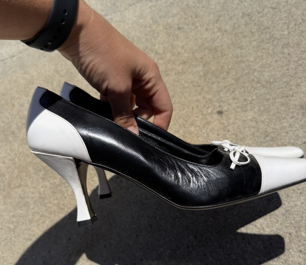 Via Spiga Pumps Women’s Size 9 M Shoes Mules Kitty Heels Leather Black & White
