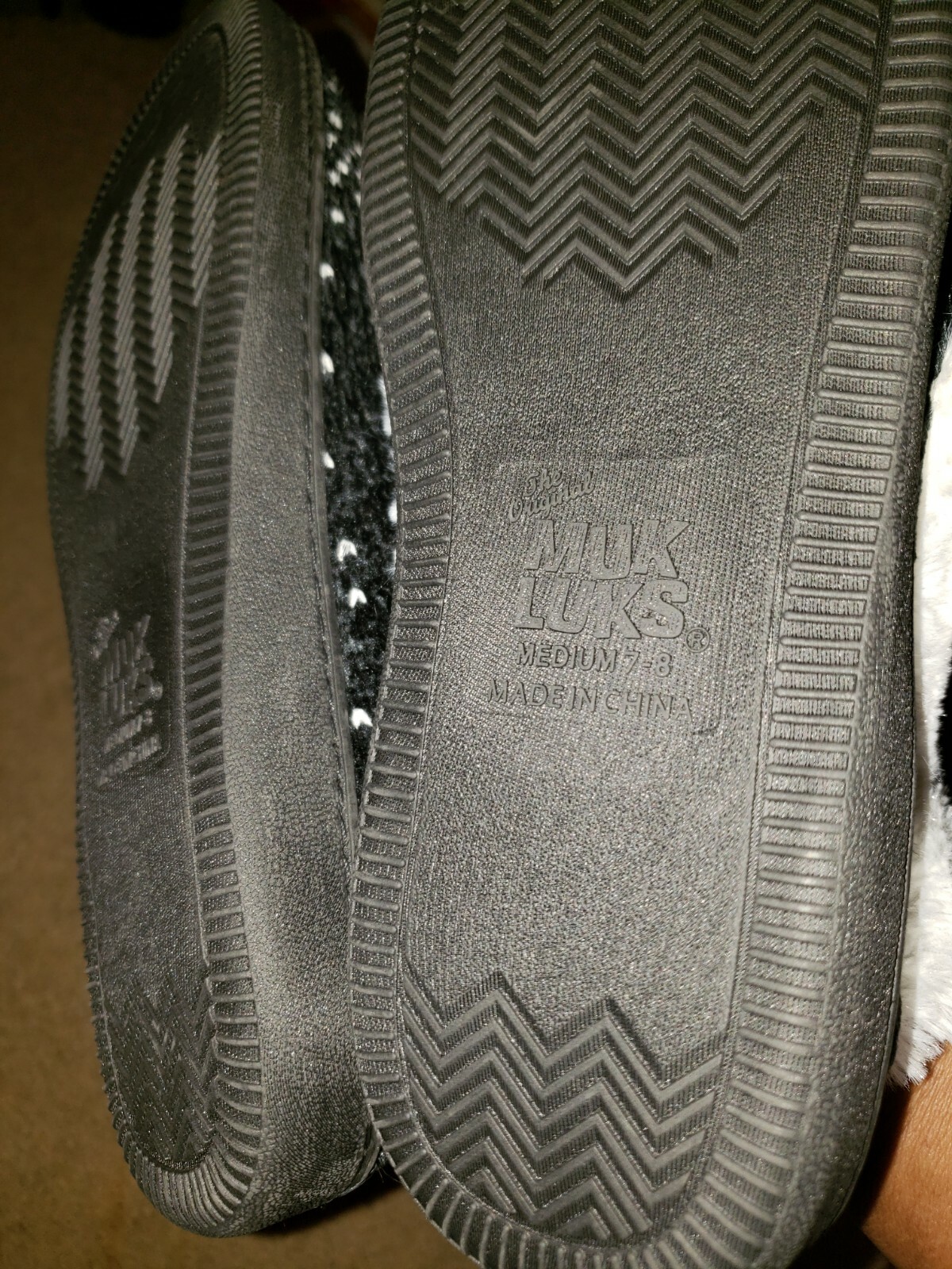New MukLuks Anais Slippers SzM