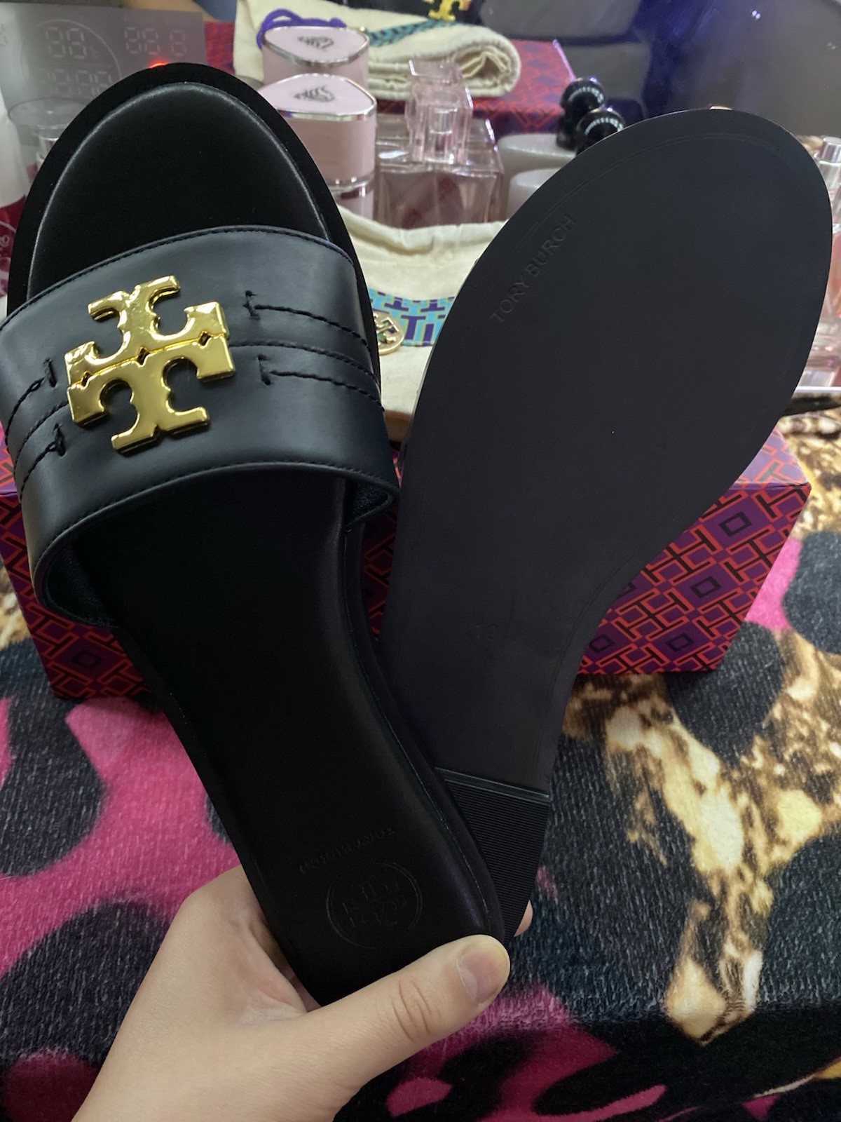 Tory Burch Women’s Black Rubber Slide Sandals Gold Logo Slip-On Size 9 NIB