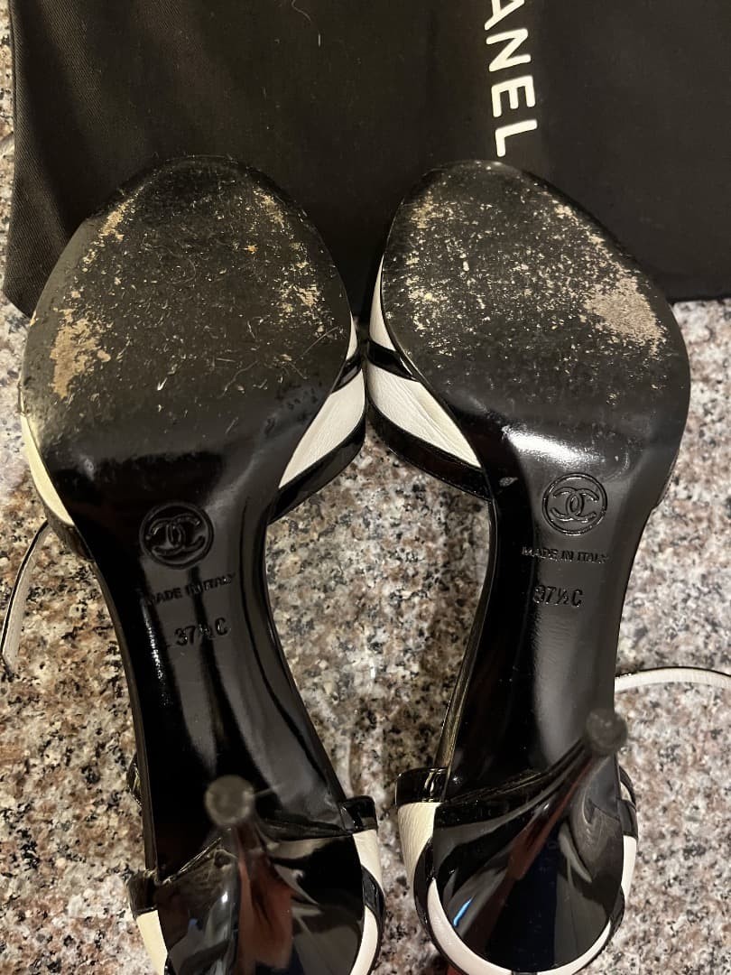 CHANEL Pearl Coco Mark Pumps Ribbon Patent Leather Black White Women EU37.5/US7