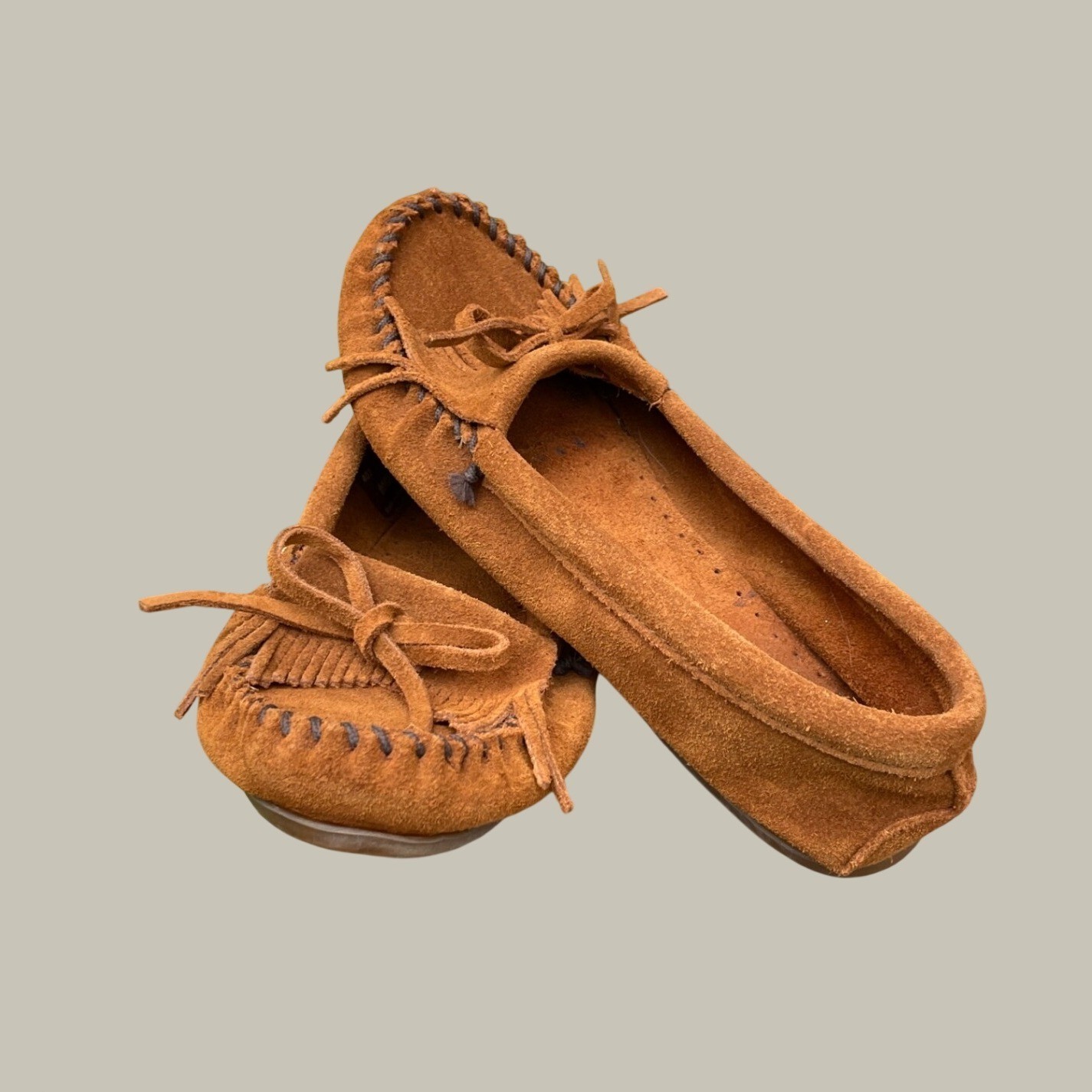 Minnetonka Womens Moccasin 7 Kilty Tan Brown Suede Fringe Slip On 402 Western