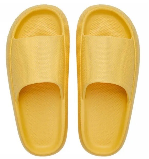 WOMEN Soft Thick Sole Anti-slip Bathroom Non-slip Shower Slippers COLOR YELLOW