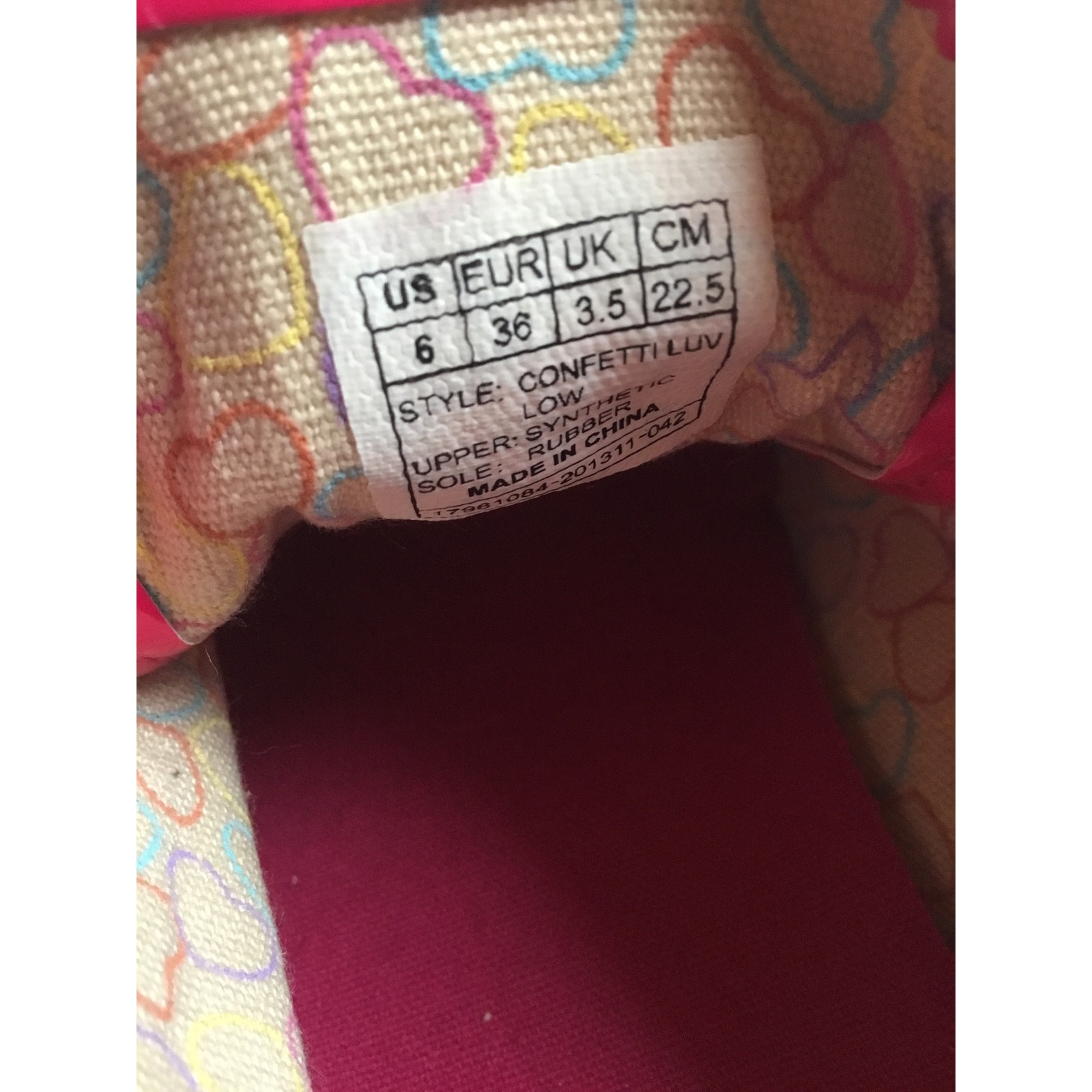 Gotta Flurt Confetti Luv Low Pink Sequin Women Shoes Sneakers Size 6