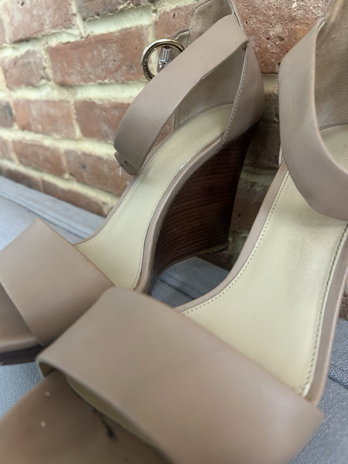 MICHAEL Michael Kors Women’s Beige/Brown Leather Wedge Sandals 9.5