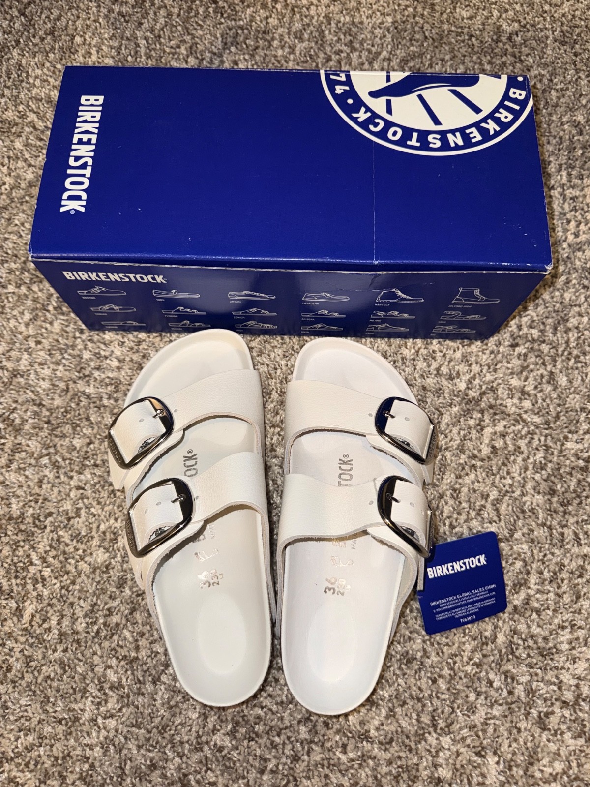 Arizona Big Buckle White Birkenstocks Size 5.5