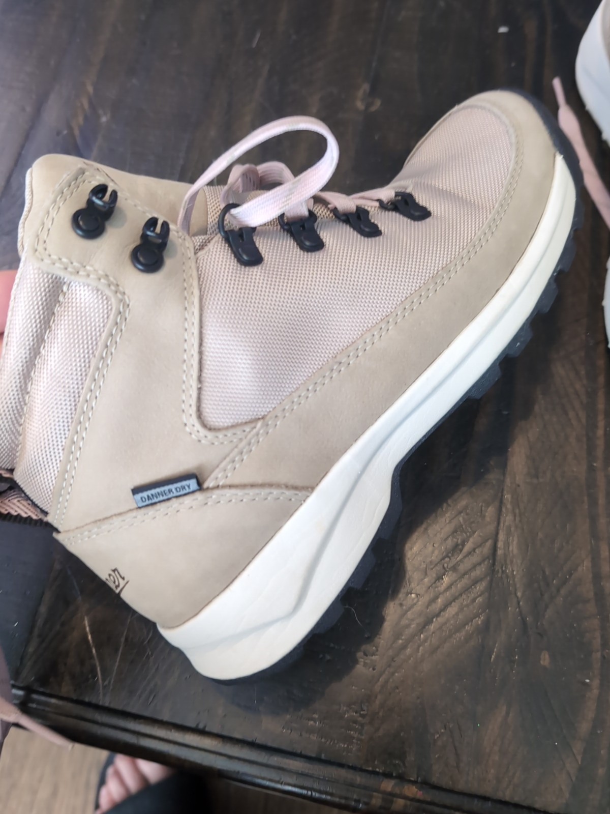 Danner Boots Womens 7 US Adrika Hiker Ash Hiking Trail Tan/ Beige
