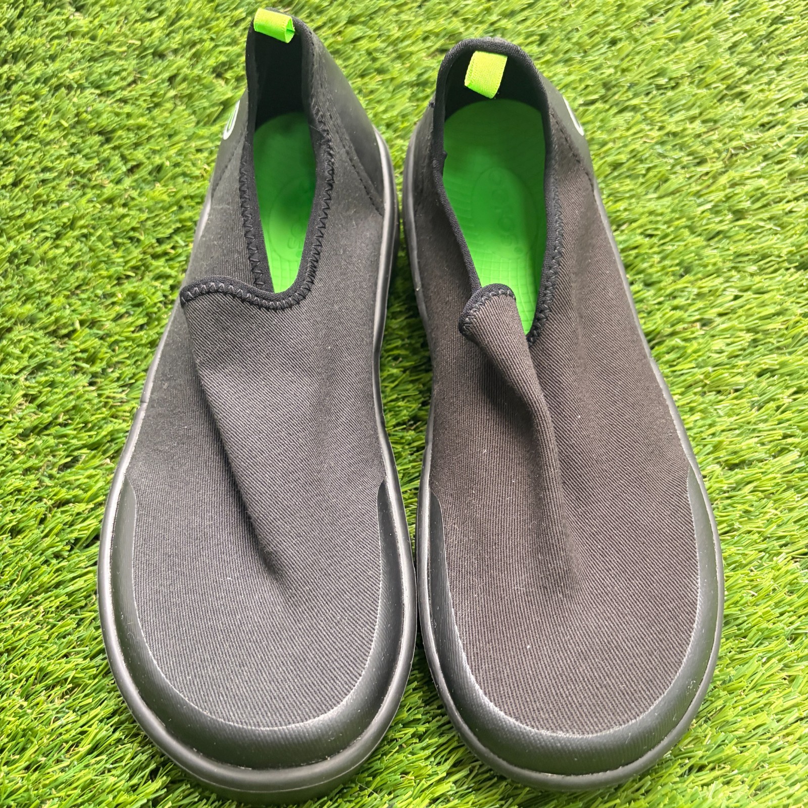 OOFOS OOmg eeZee Low Womens Size 9.5 Black Casual Walking Slip On Recovery Shoes