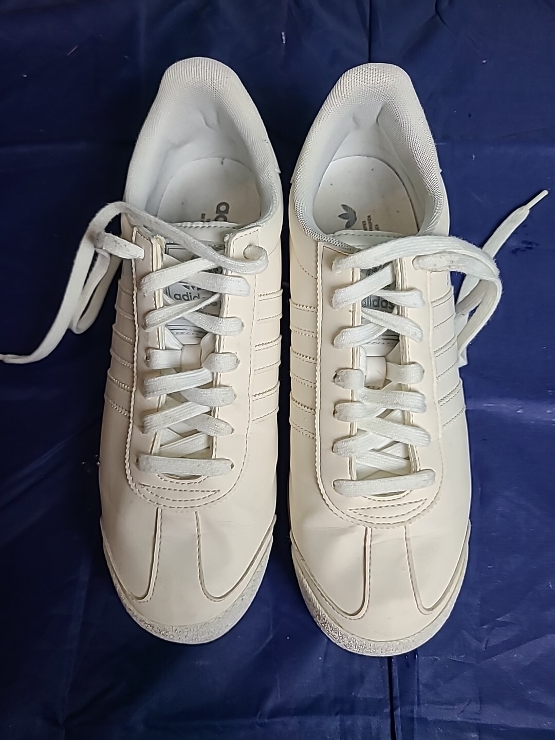 Adidas Triple White Samoa OG Low Top Women’s Size 9.5-Clean