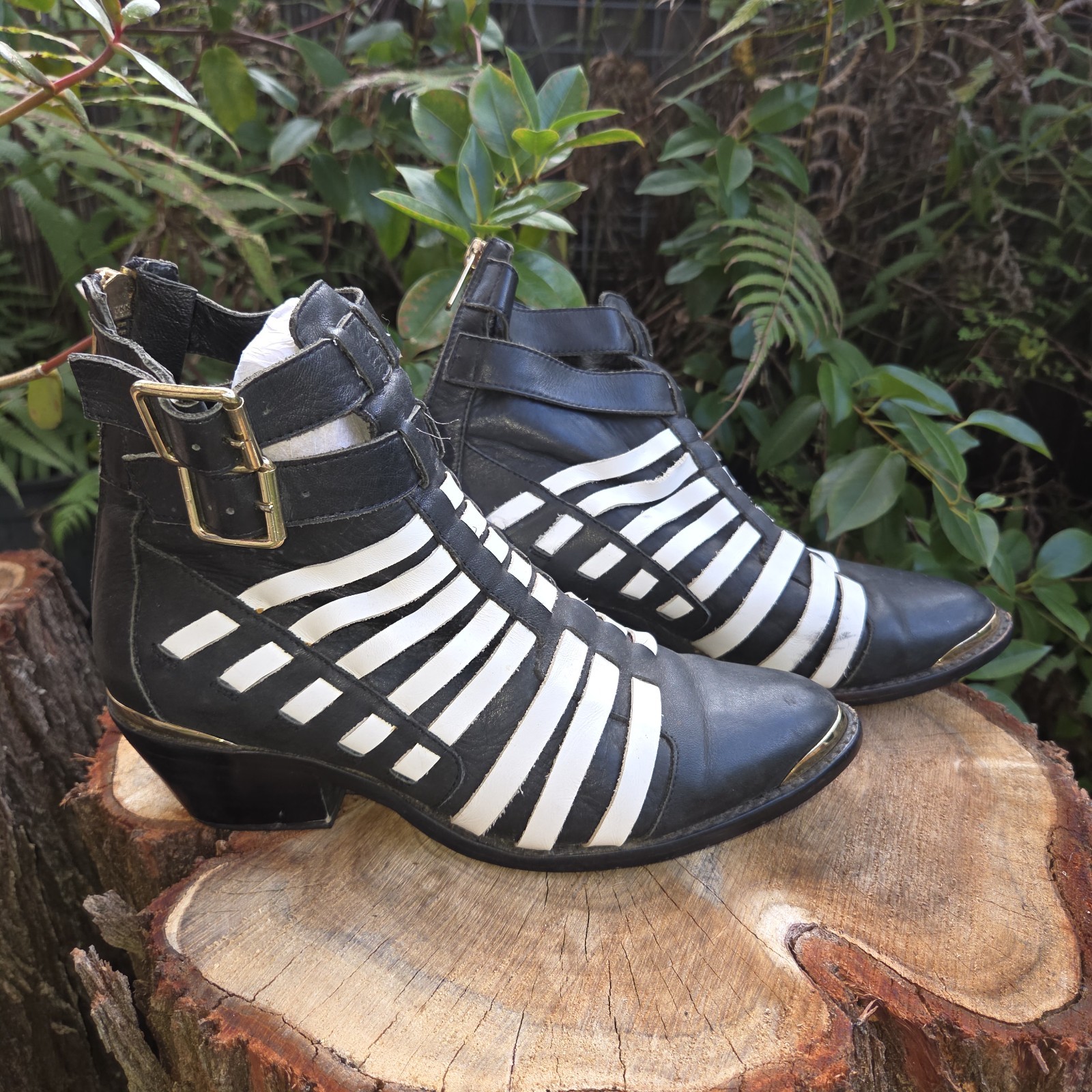 Rare DIAVOLINA Leather Ankle Boots Size 5.5 Black White Western Cowboy
