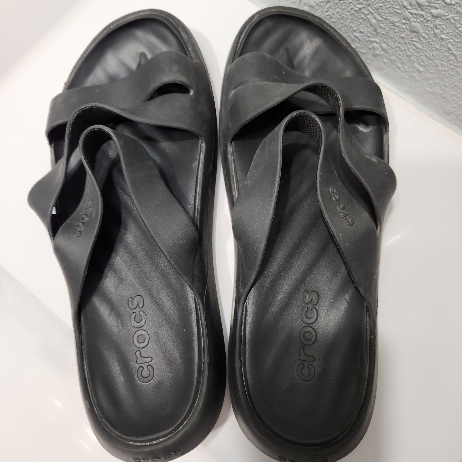 CROCS Womens GETAWAY STRAPPY SLIDE BLACK Sz10