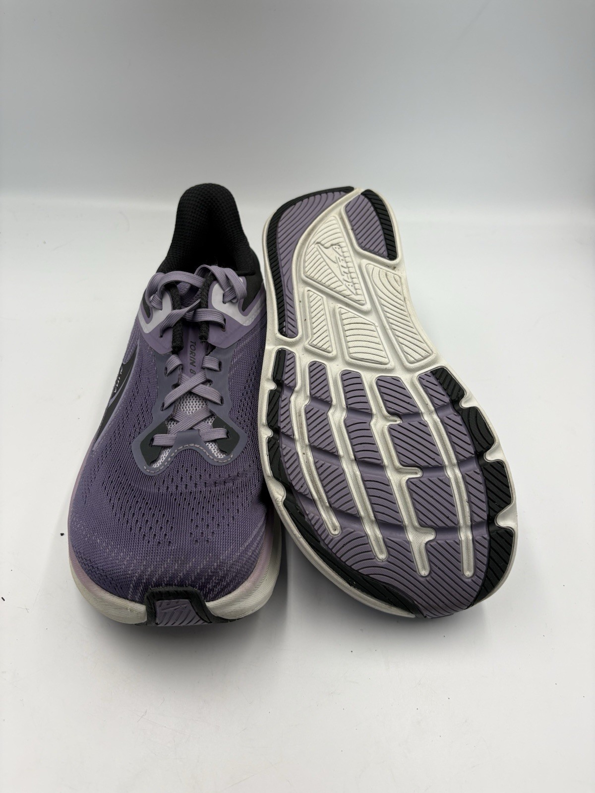 Altra Torin 8 Women’s Purple/Black/White Low Top Lace-Up Mesh Running Sneaker