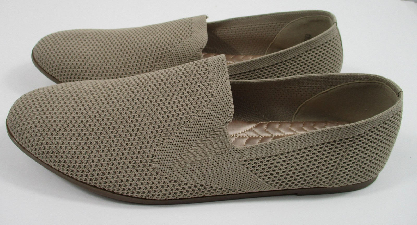 -NEW MIA Daphnie Slide On Textile Loafer Quilted Beige Women’s Shoes Sz 8.5