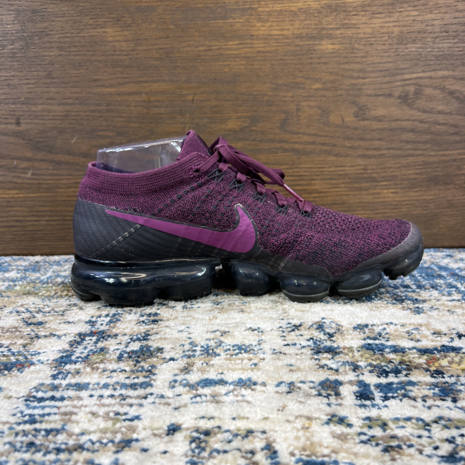 Nike Air Vapormax Flyknit Women’s Sz 10 42EU Running Shoes Berry Bordeaux