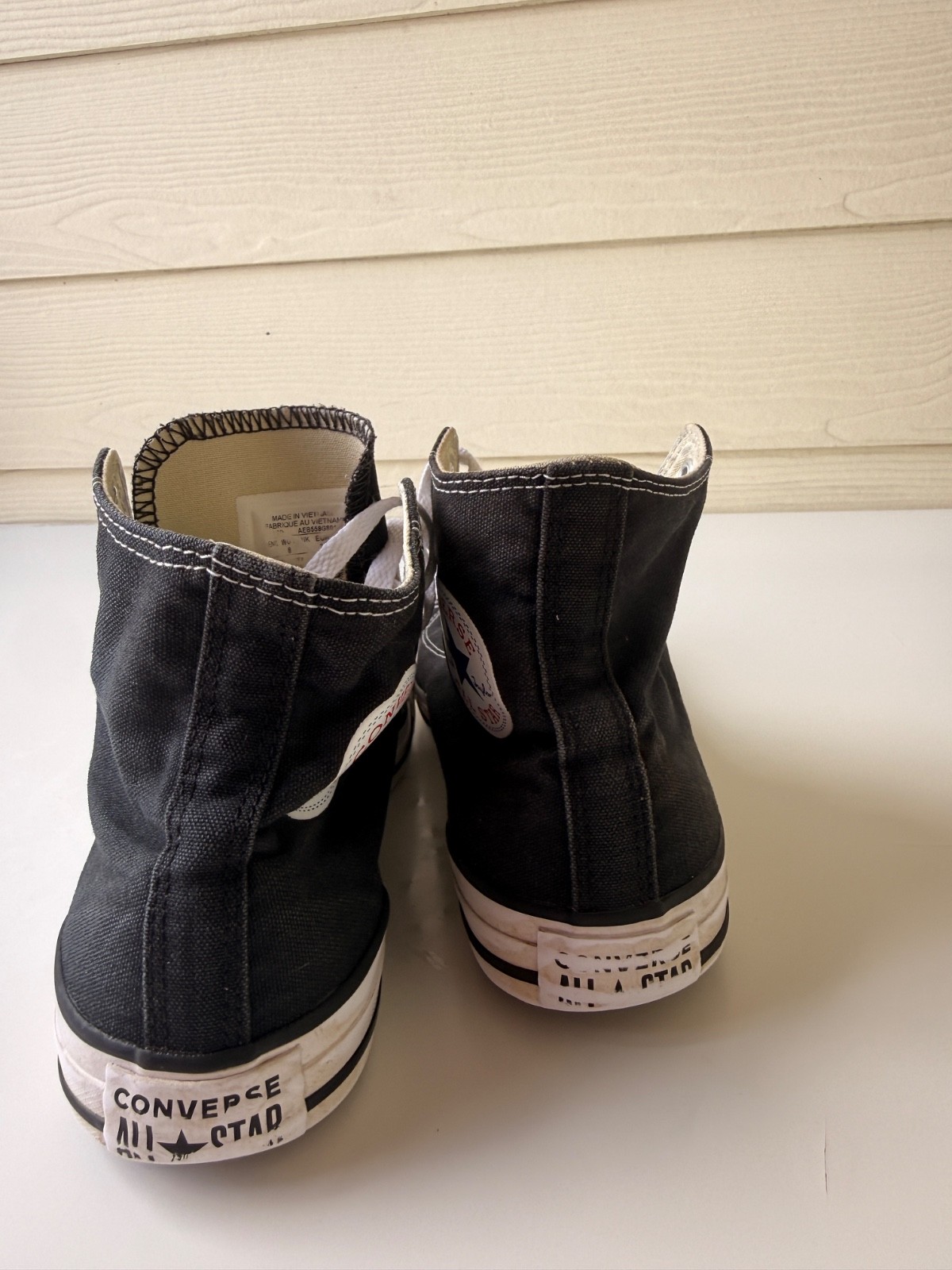 Converse Chuck Taylor All Star High Top Black Canvas Shoes Women’s Size 8 EUC