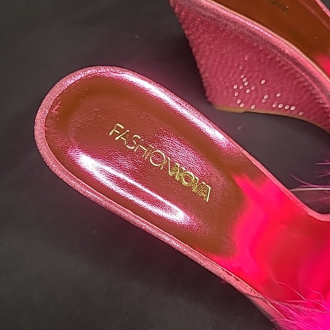 Fashion Nova Beauty Secrets Wedges – Size 10