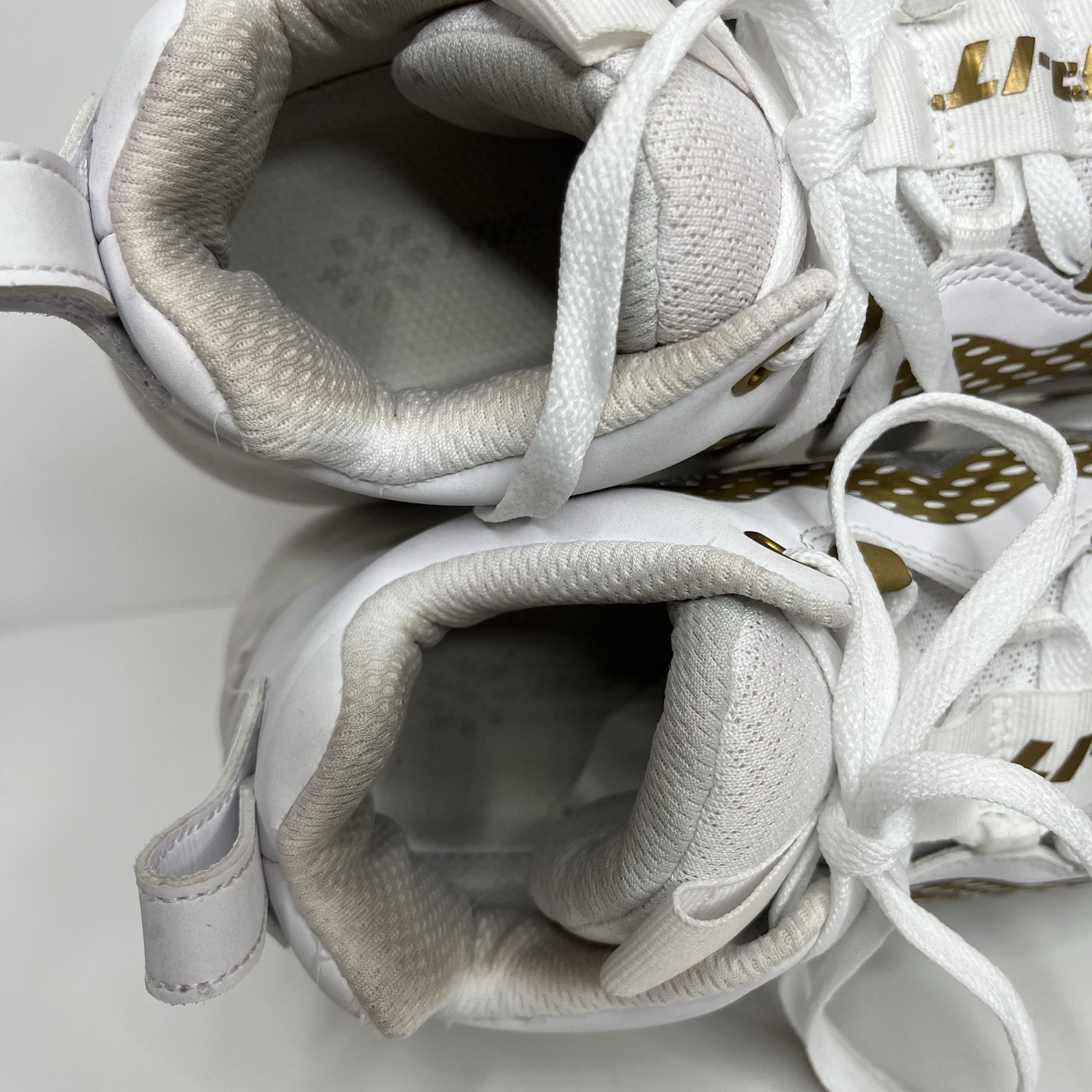 RIP-IT Women’s Future Volleyball Shoe White/Gold Size 8.5 US