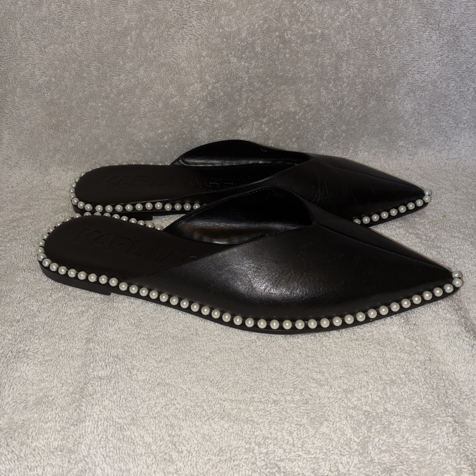 Karl Lagerfeld Paris Vyra Black Leather Faux Pearl Studded Mules Flats Sz 9.5M