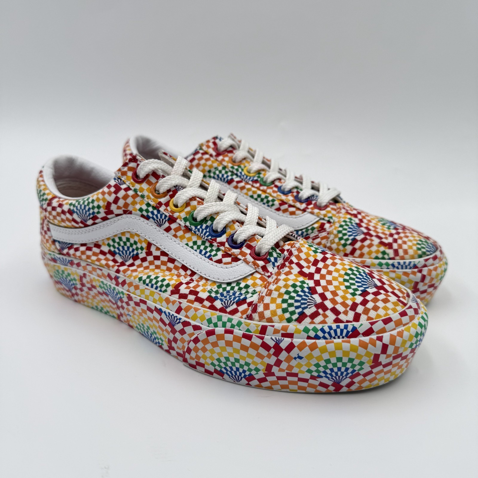 Vans Old Skool Platform Sneakers Women 9 Pride Rainbow Checkerboard Shoes