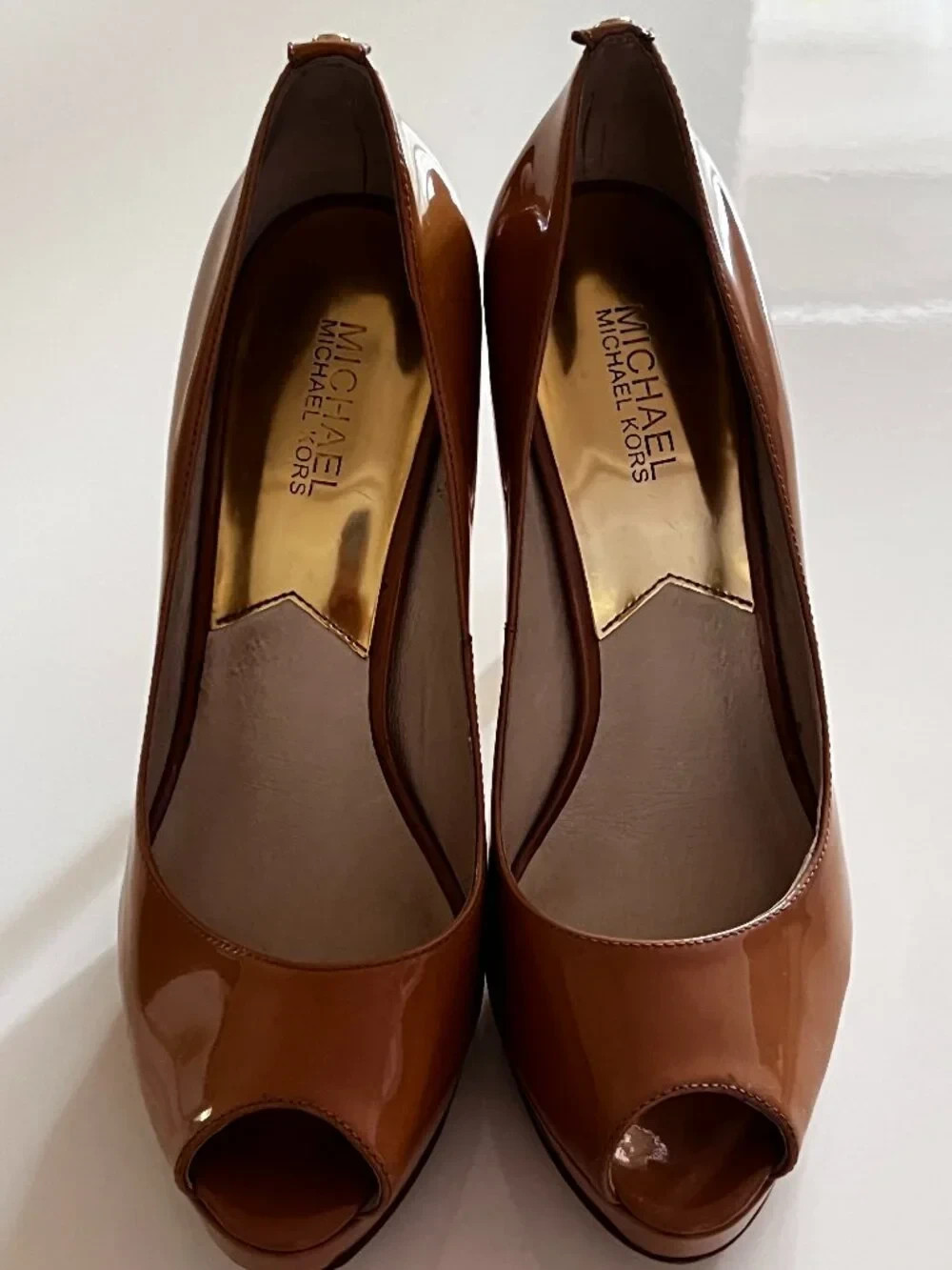 Michael Kors Womens Nude Patent Leather Peep Toe Platform Pumps Size 9M