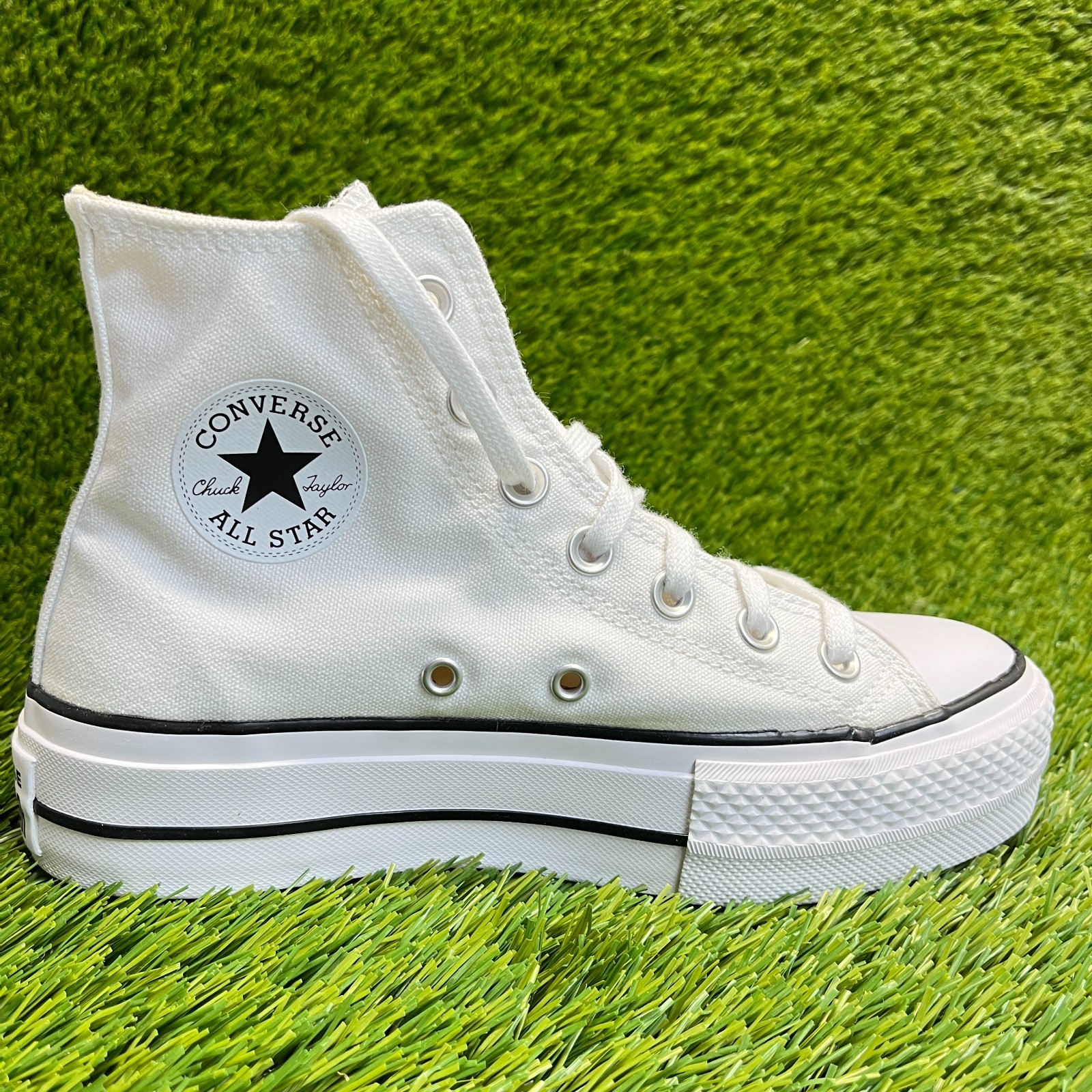 Converse Chuck Taylor All Star Lift High Womens Size 5.5 Athletic Shoes Sneakers