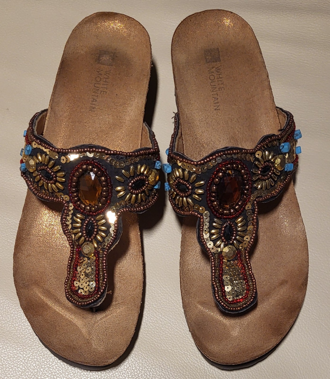 White Mountain Cork wedge Leather Sandals 7.5M. Brown/gold/red/turquoise Beads.