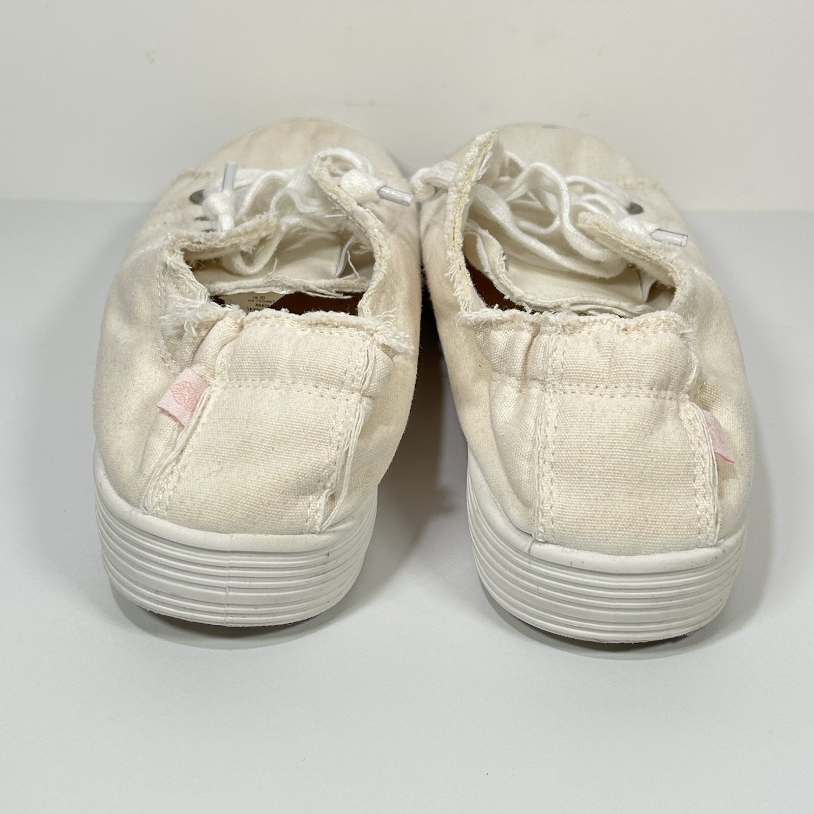 Tommy Bahama Sneaker Shoes Womens 8.5 Slip-On No Tie Cream Off White