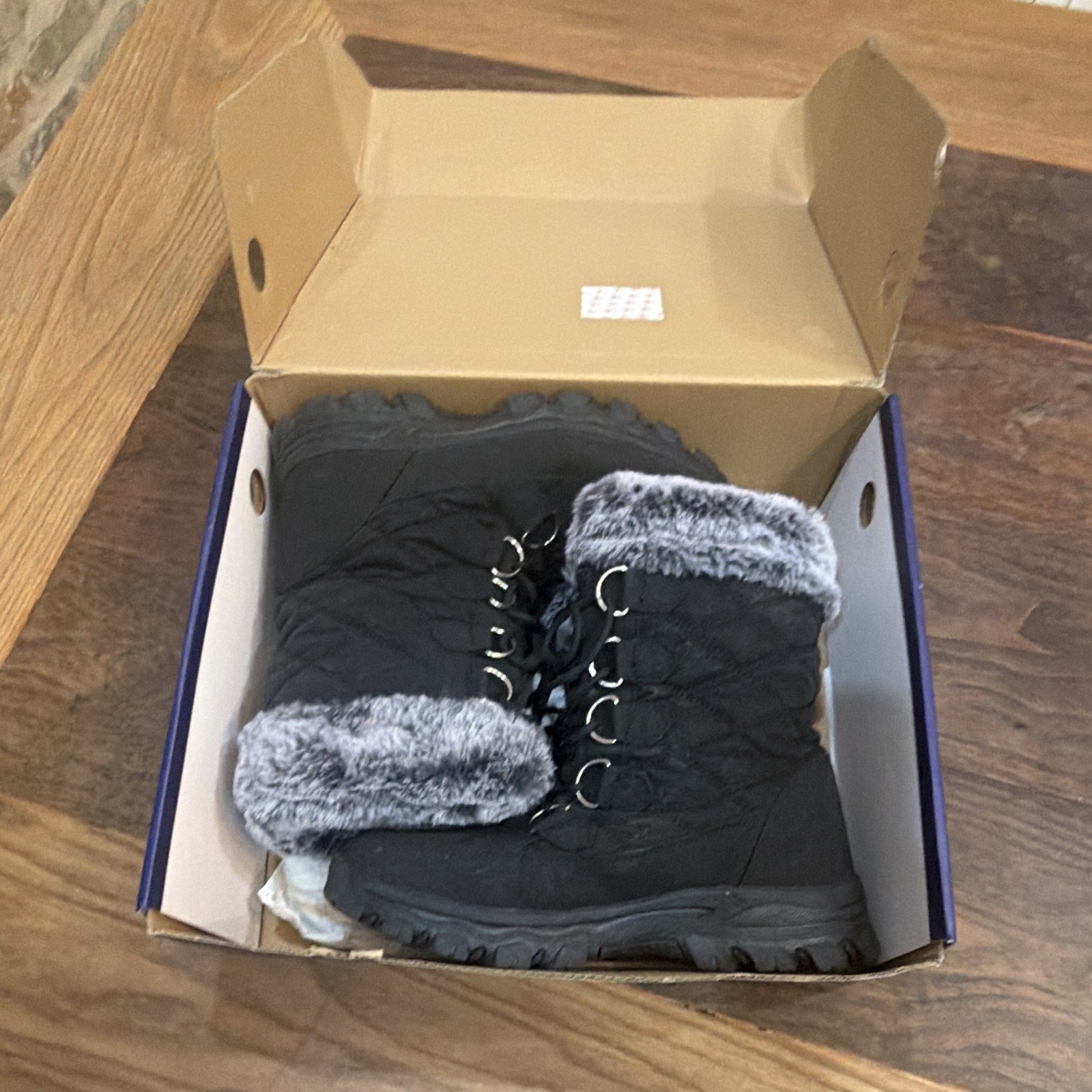 HOBIBEAR AW8670 Women’s Black Faux Fur Lined Lace-Up Snow Boots US 9 EU 40