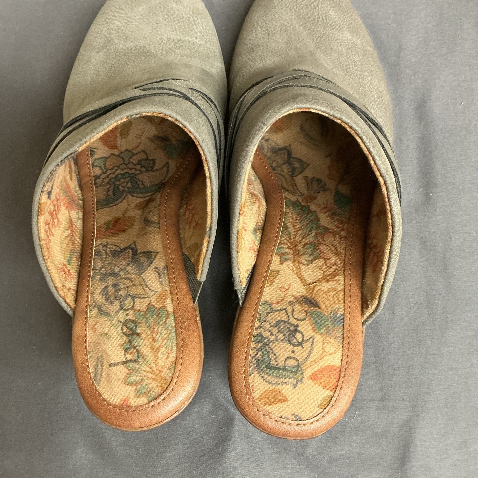 b.o.c. Women’s Gray Slip On Mule Clogs Closed Toe Strap Solid, US 8 EU 39