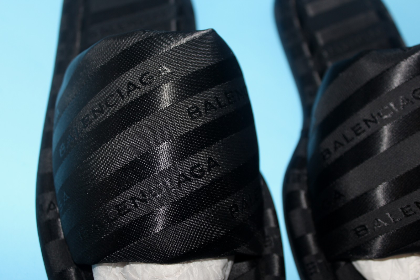 NIB BALENCIAGA Satin Logo Jacquard Hotel Slides Black Demna Le City sz 37 $600
