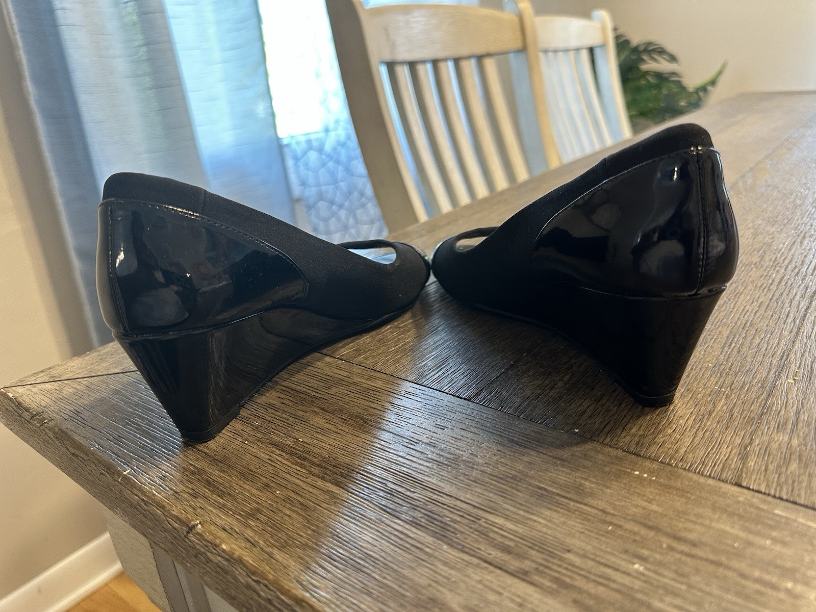 Ellen Tracy Ida Women’s Black Wedge Heels Open Toe Size 7.5